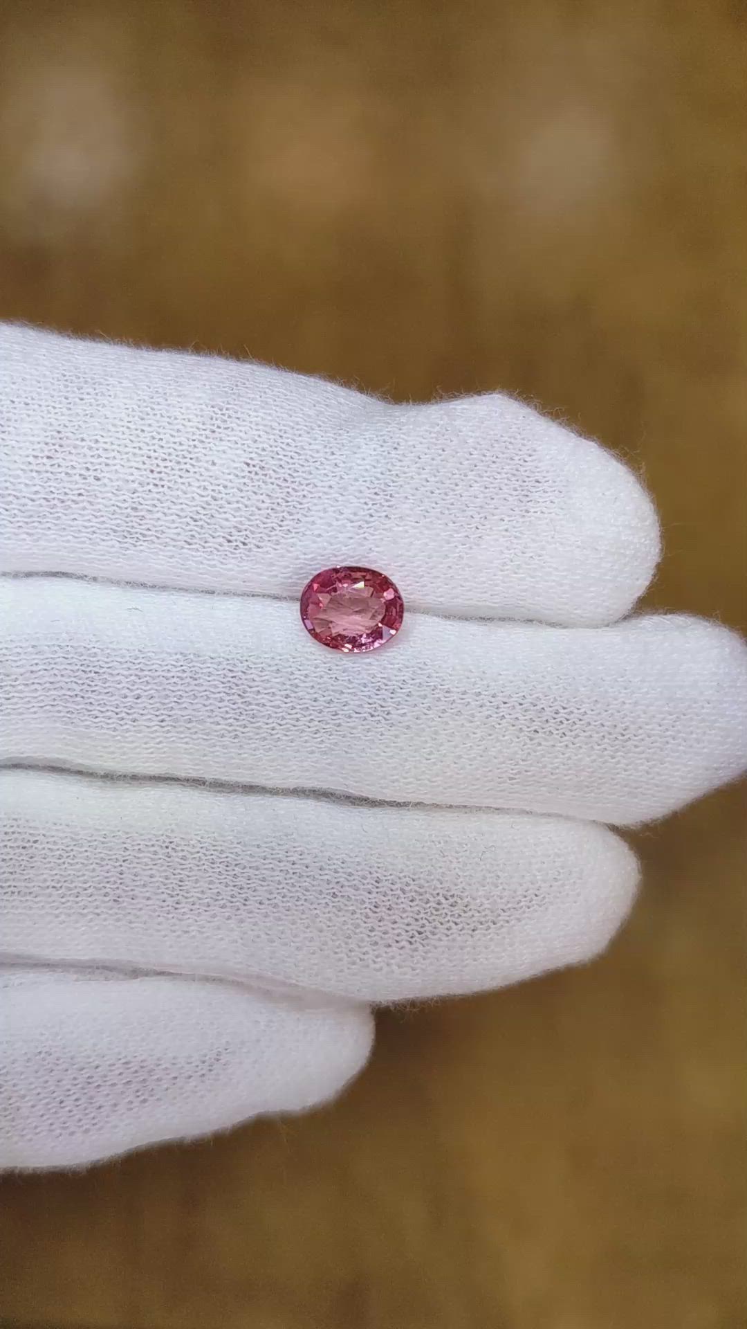 1.22 Ct. Purplish Pink Sapphire from Ceylon (Sri Lanka) Size Video