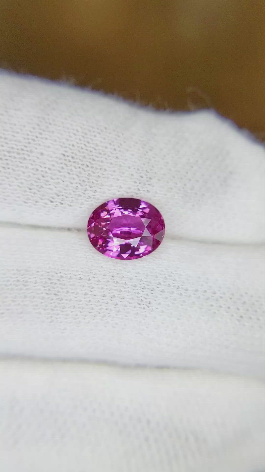 2.07 Ct. Pink Sapphire from Ceylon (Sri Lanka) Size Video