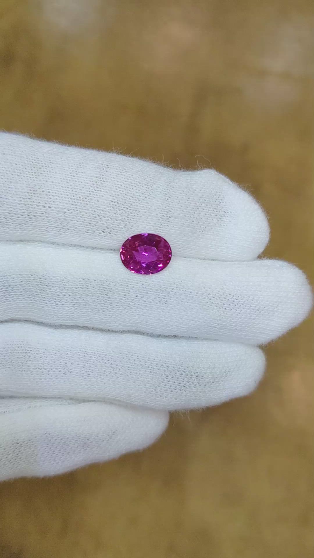 2.07 Ct. Pink Sapphire from Ceylon (Sri Lanka) Size Video