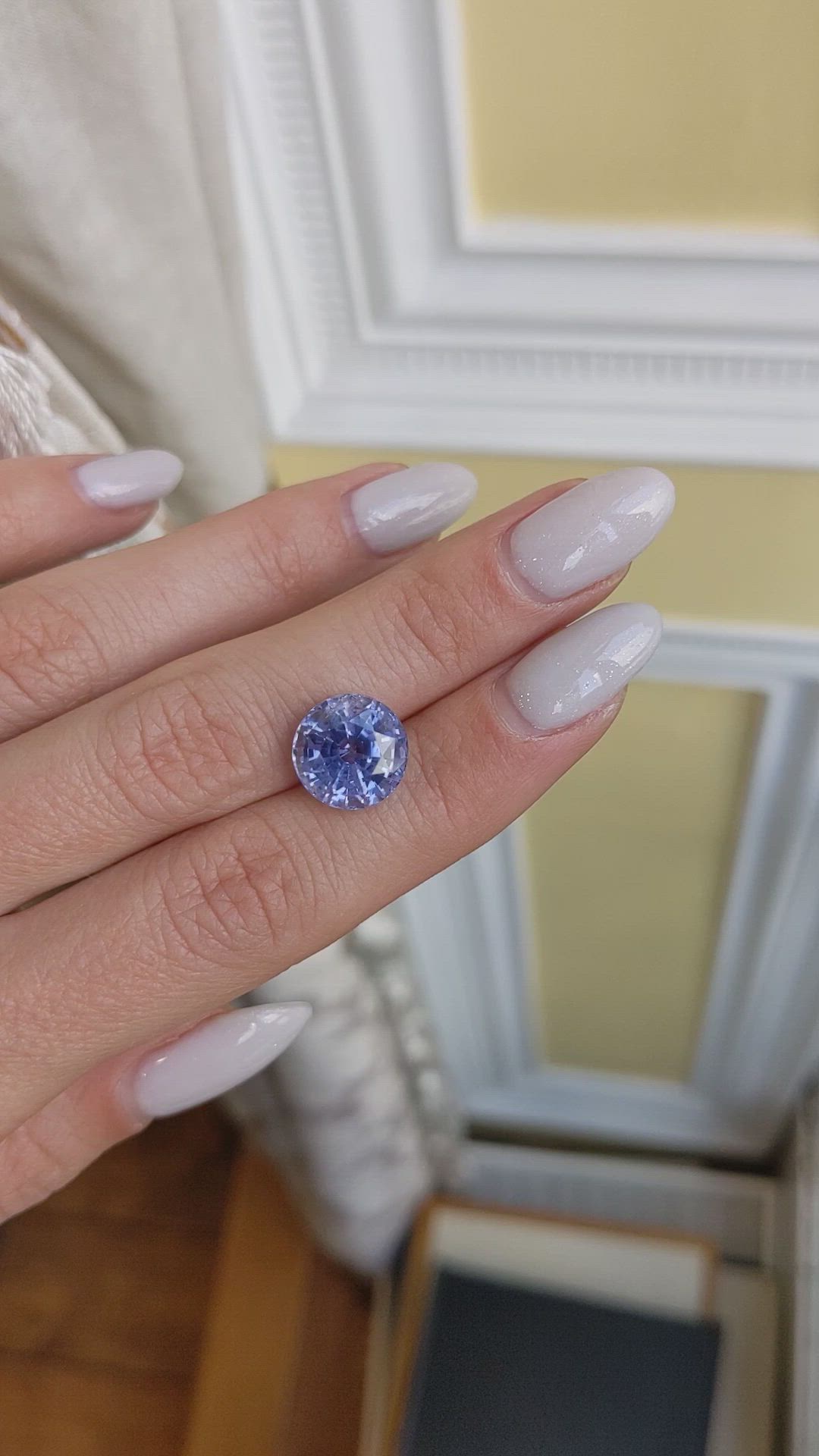 7.78 Ct. Violet Sapphire from Ceylon (Sri Lanka) Size Video