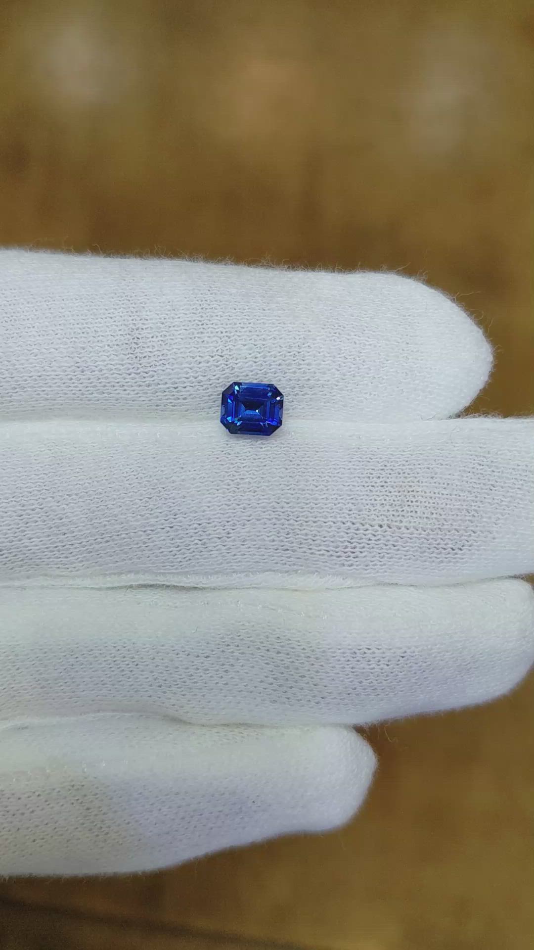 1.02 Ct. Blue Sapphire from Ceylon (Sri Lanka) Size Video