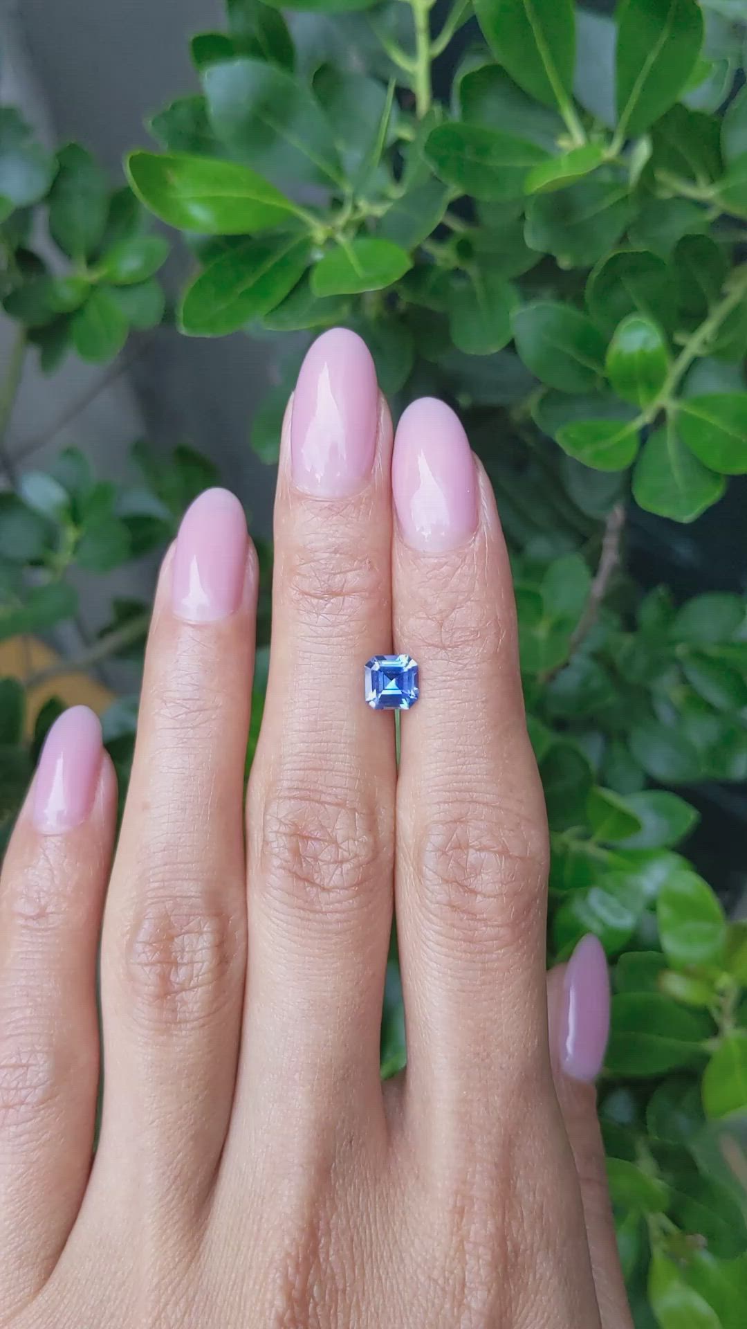 1.23 Ct. Blue Sapphire from Ceylon (Sri Lanka) Size Video