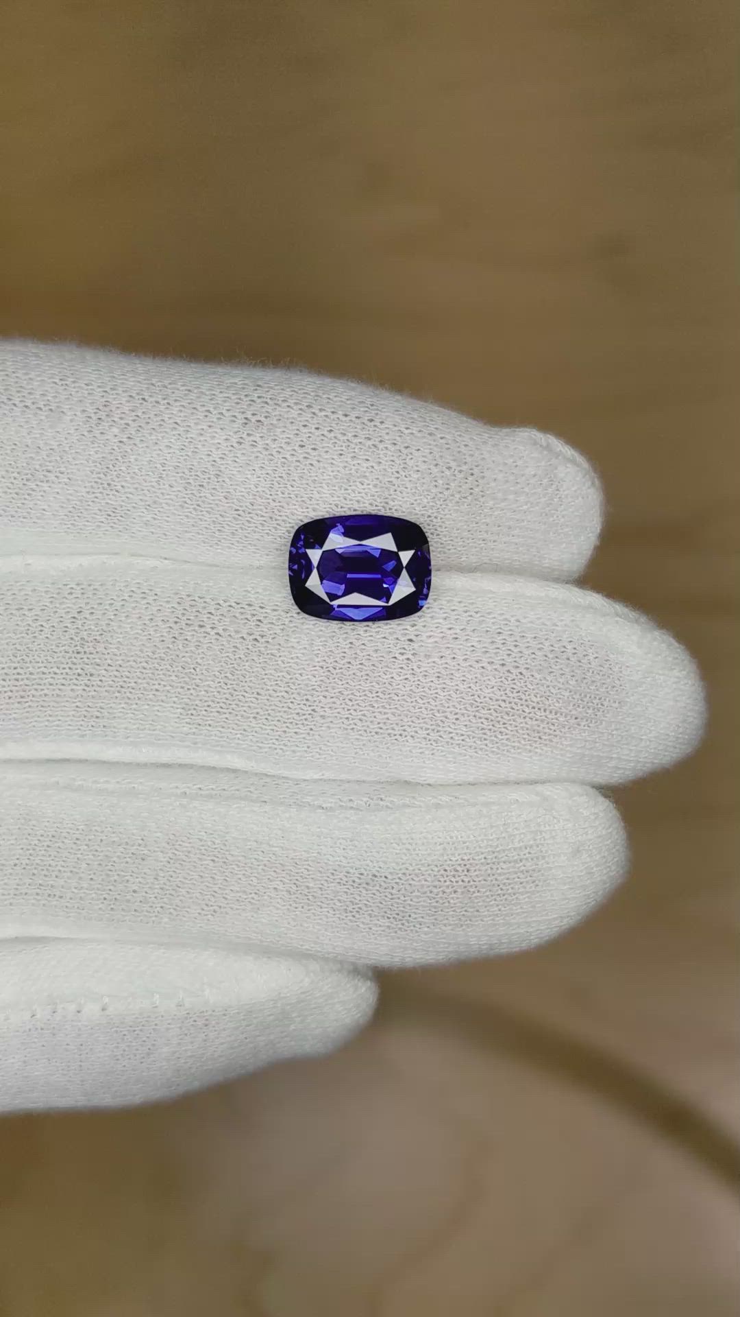 4.45 Ct. Color Change Sapphire from Ceylon (Sri Lanka) Size Video