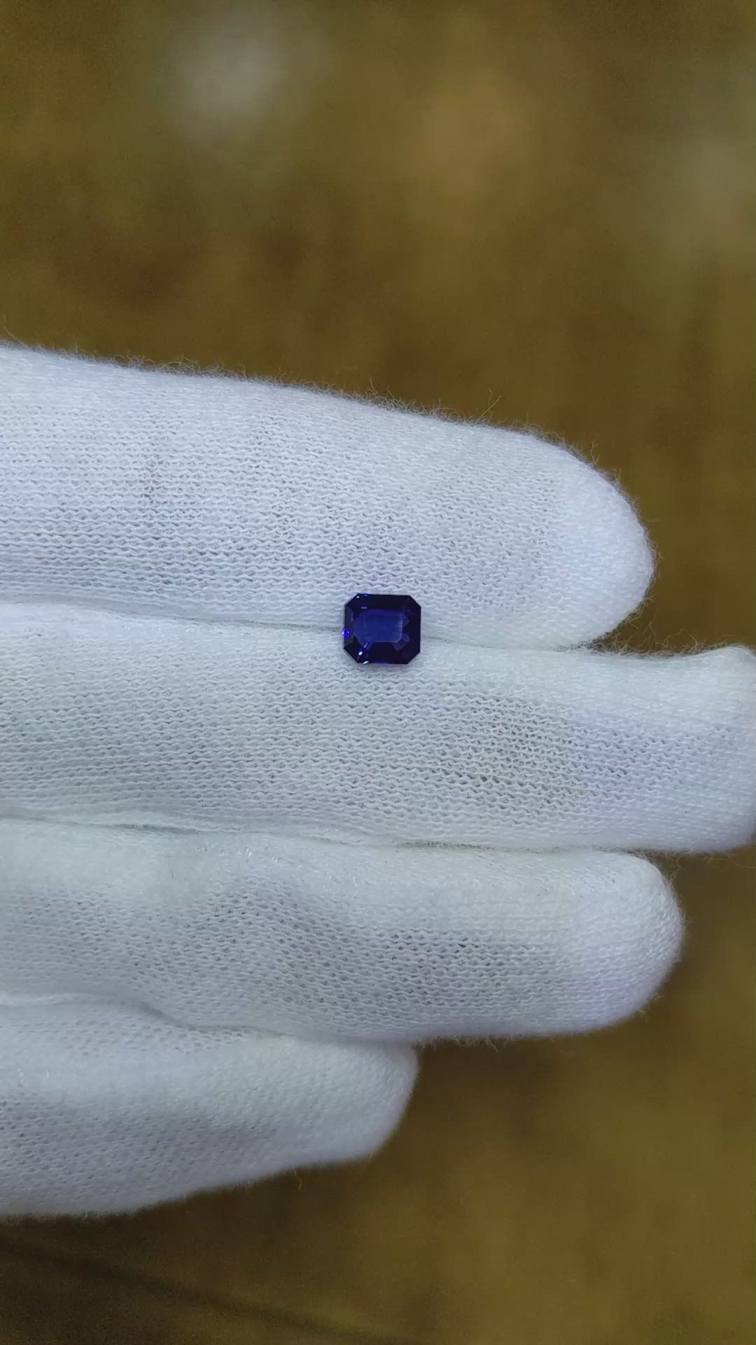 0.88 Ct. Blue Sapphire from Ceylon (Sri Lanka) Size Video