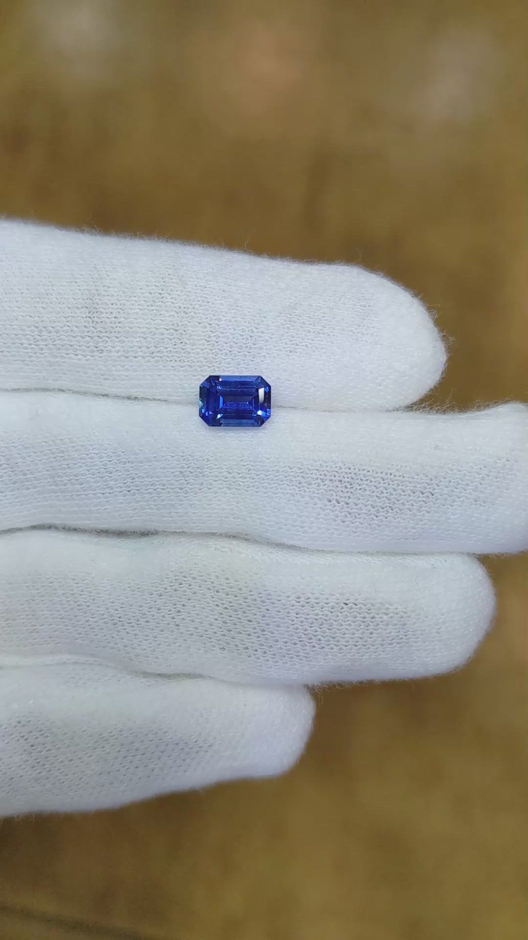 1.19 Ct. Blue Sapphire from Ceylon (Sri Lanka) Size Video