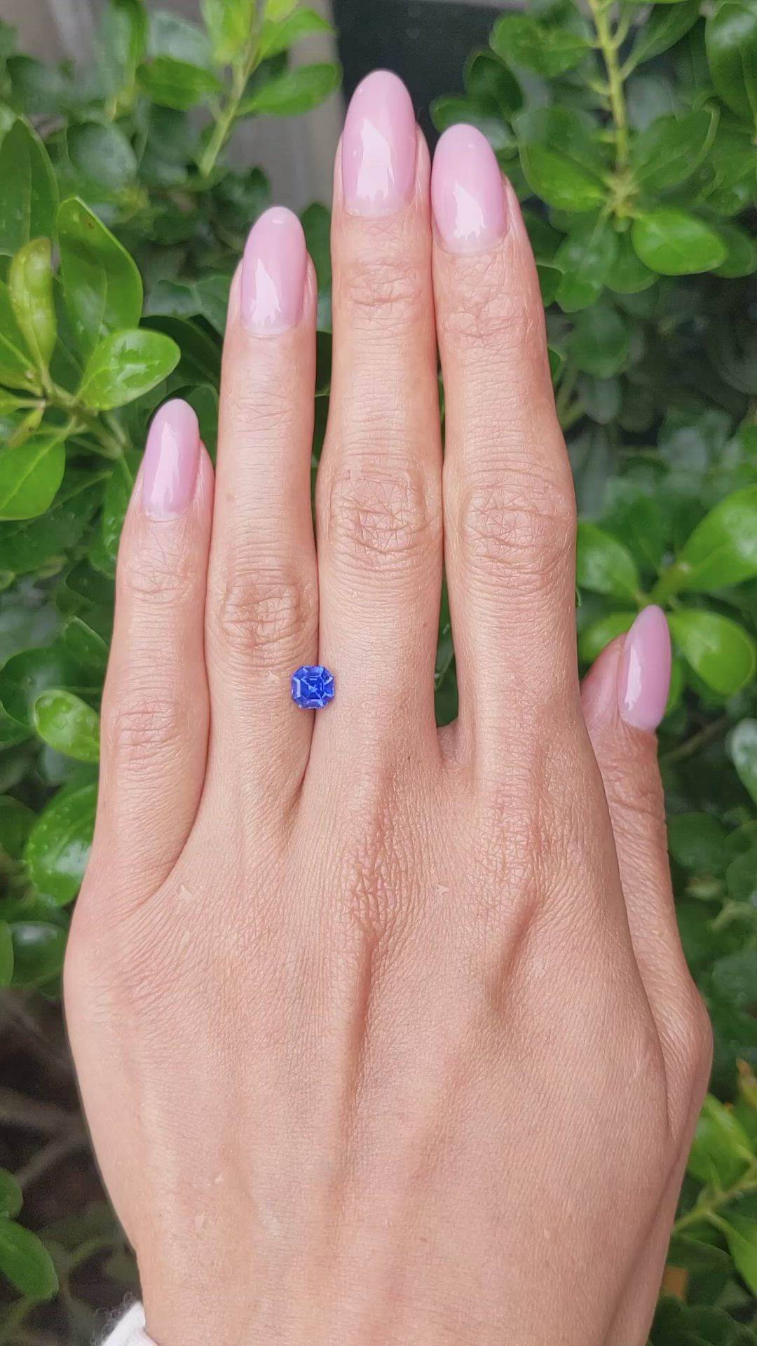 1.10 Ct. Blue Sapphire from Ceylon (Sri Lanka) Size Video
