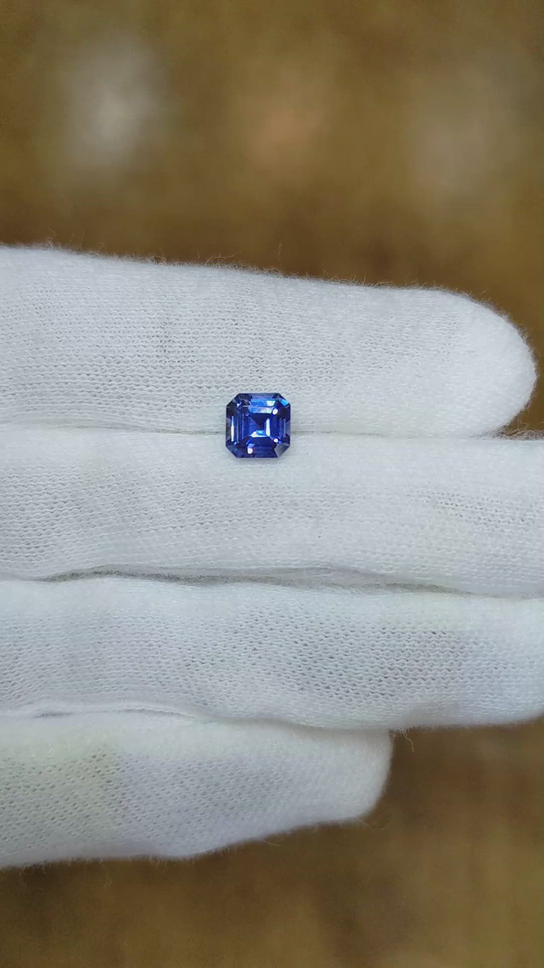 1.21 Ct. Blue Sapphire from Ceylon (Sri Lanka) Size Video