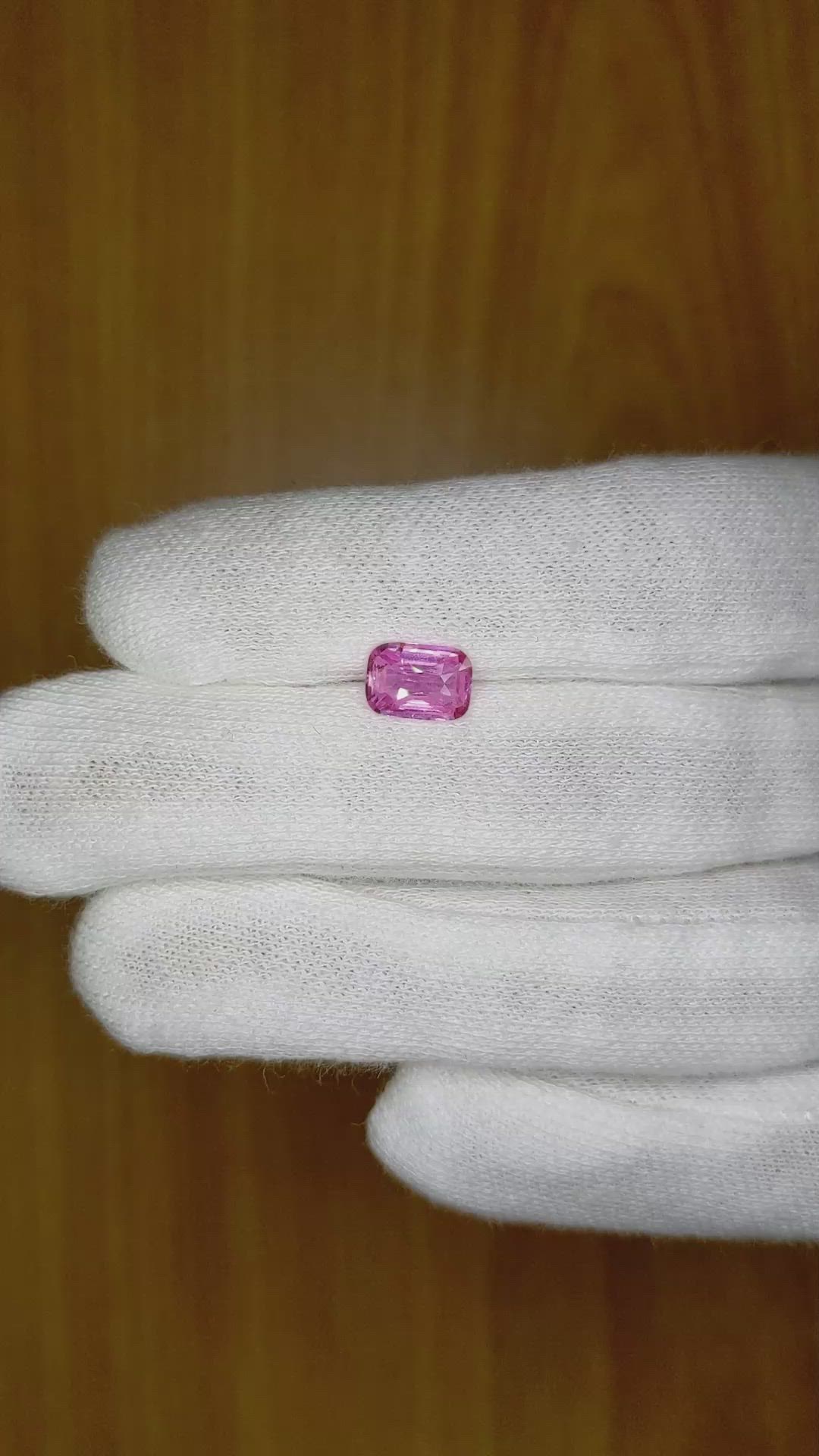 1.17 Ct. Pink Sapphire from Ceylon (Sri Lanka) Size Video