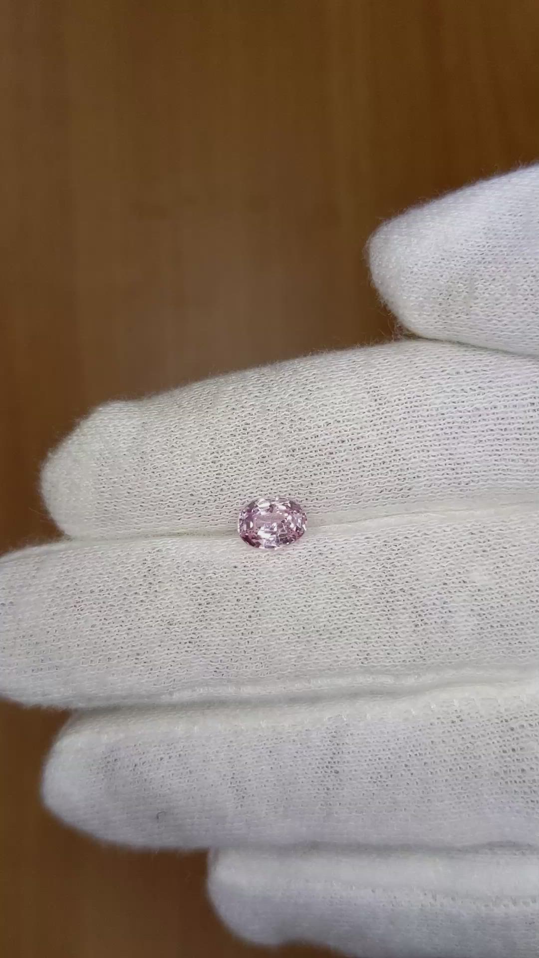 1.02 Ct. Pink Sapphire from Ceylon (Sri Lanka) Size Video