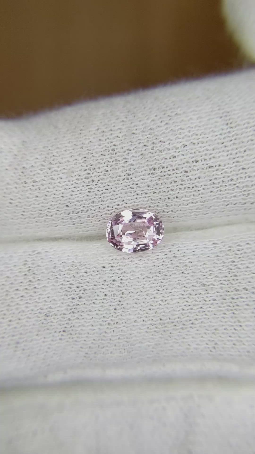 1.02 Ct. Pink Sapphire from Ceylon (Sri Lanka) Size Video