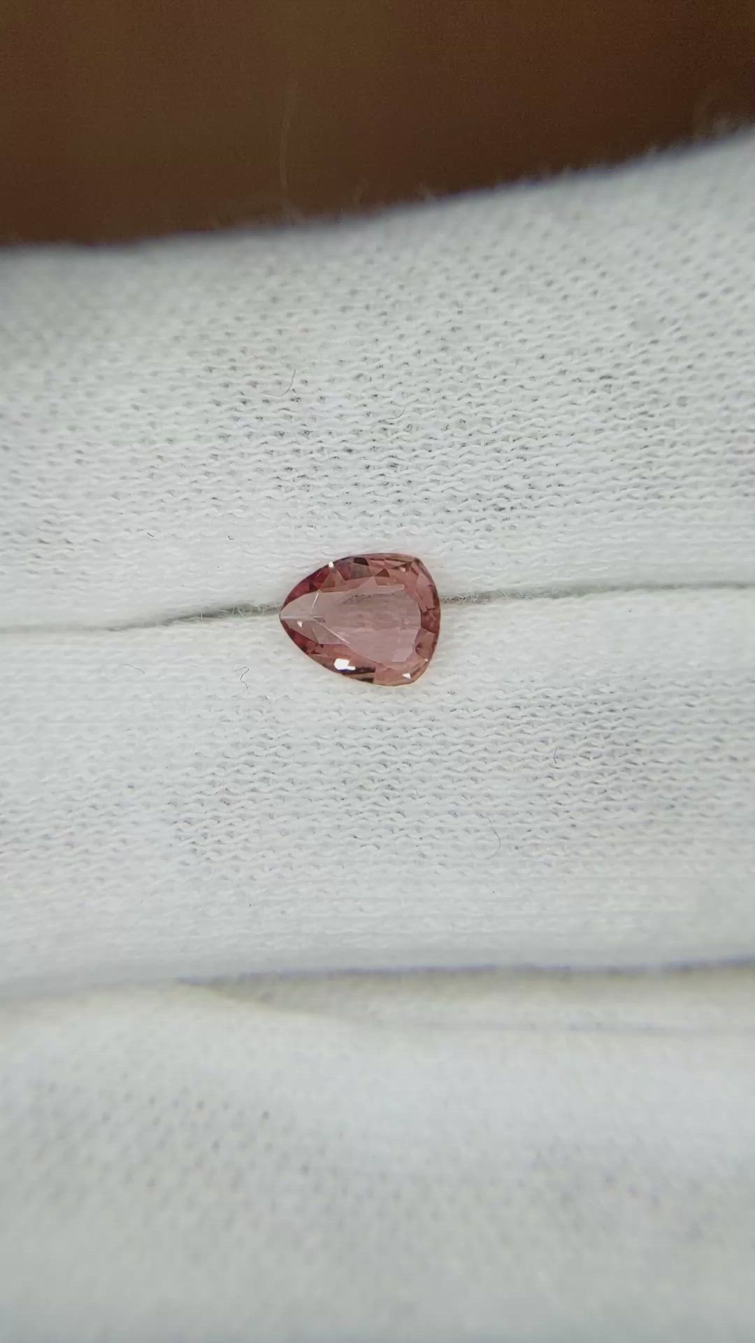 0.49 Ct. Padparadscha Sapphire from Ceylon (Sri Lanka) Size Video