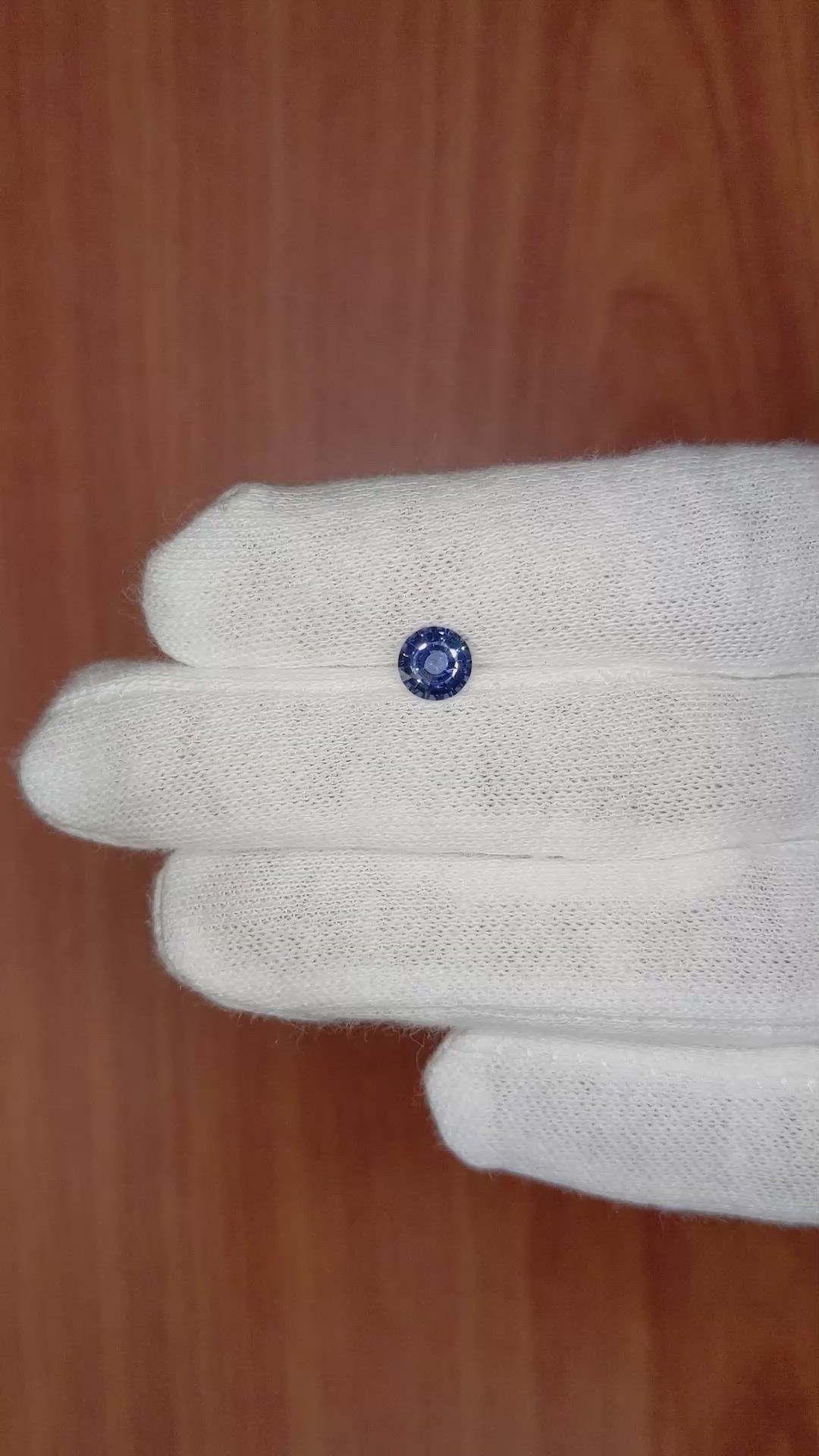 0.91 Ct. Blue Sapphire from Ceylon (Sri Lanka) Size Video