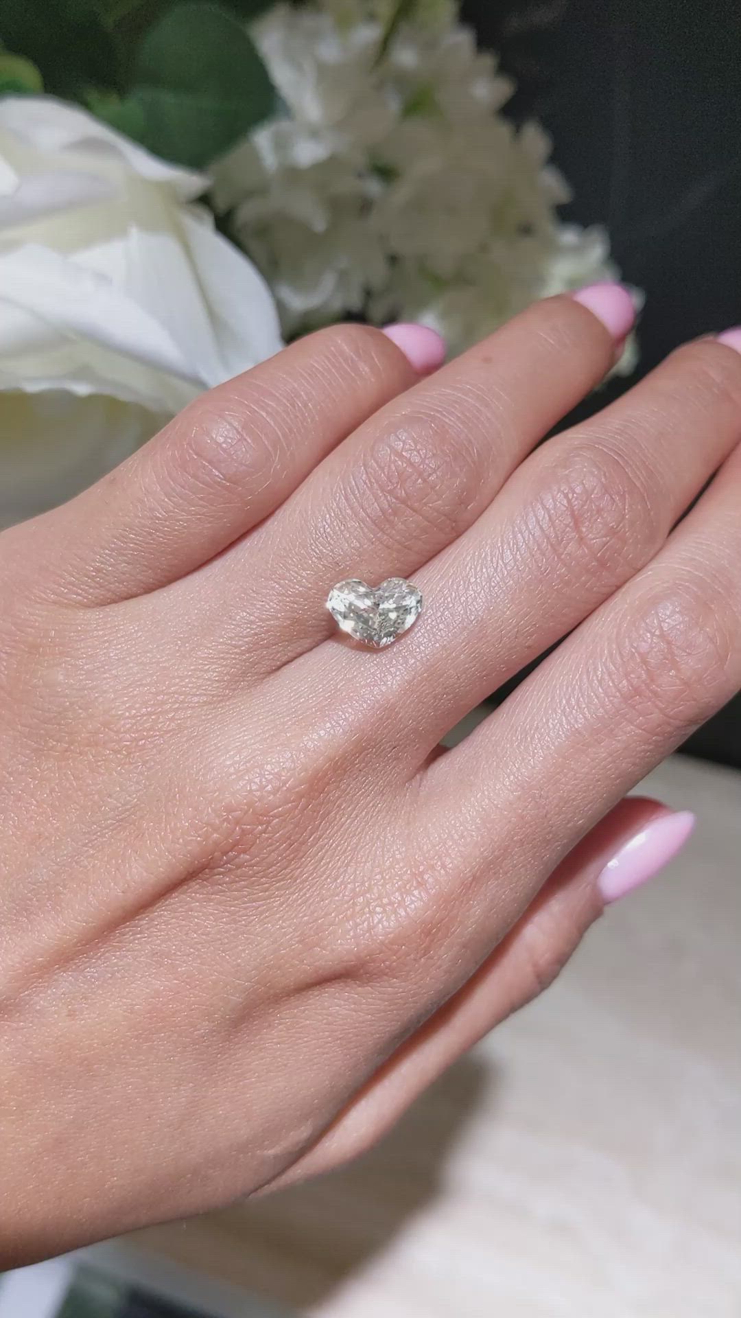 3.21 Ct. Yellow Sapphire from Ceylon (Sri Lanka) Size Video