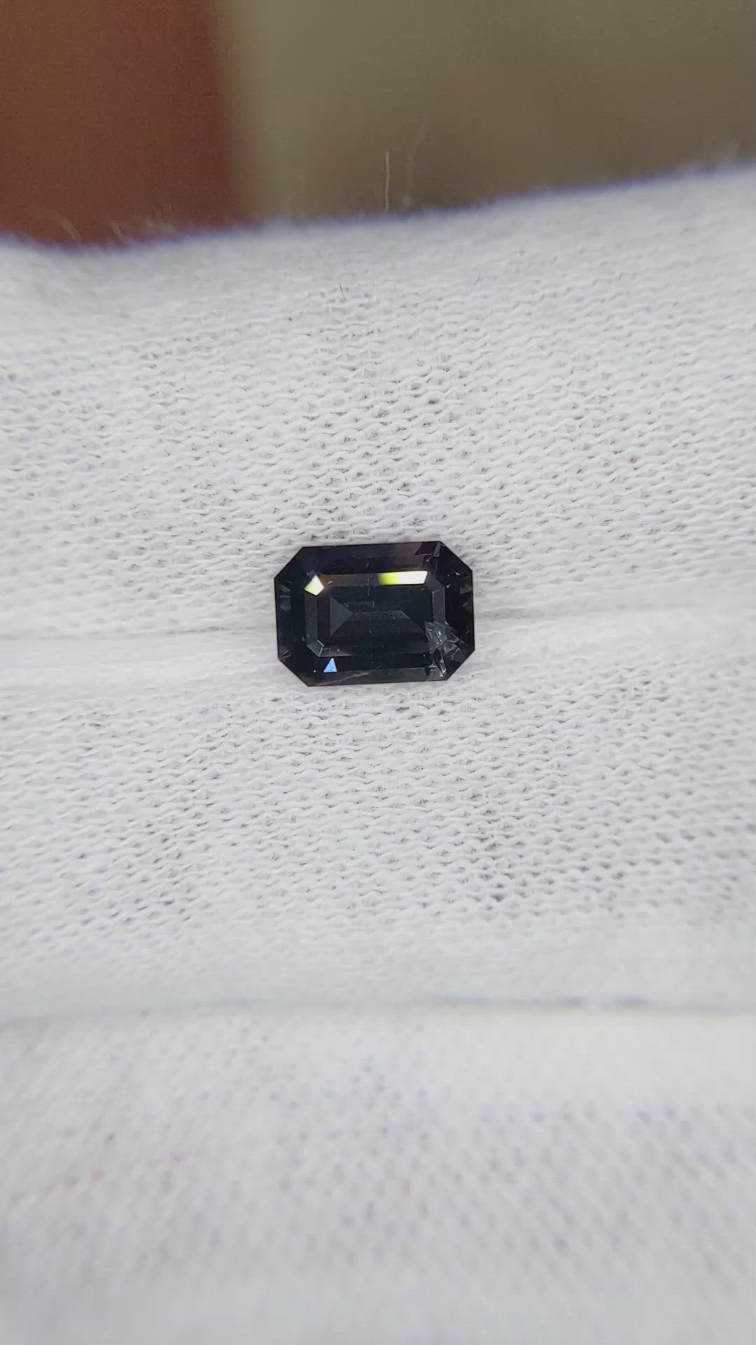 1.61 Ct. Color Change Sapphire from Ceylon (Sri Lanka) Size Video