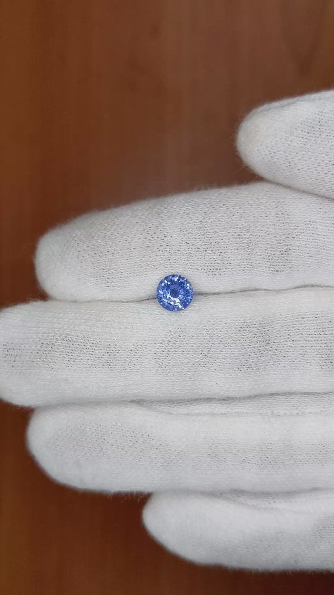 0.90 Ct. Blue Sapphire from Ceylon (Sri Lanka) Size Video