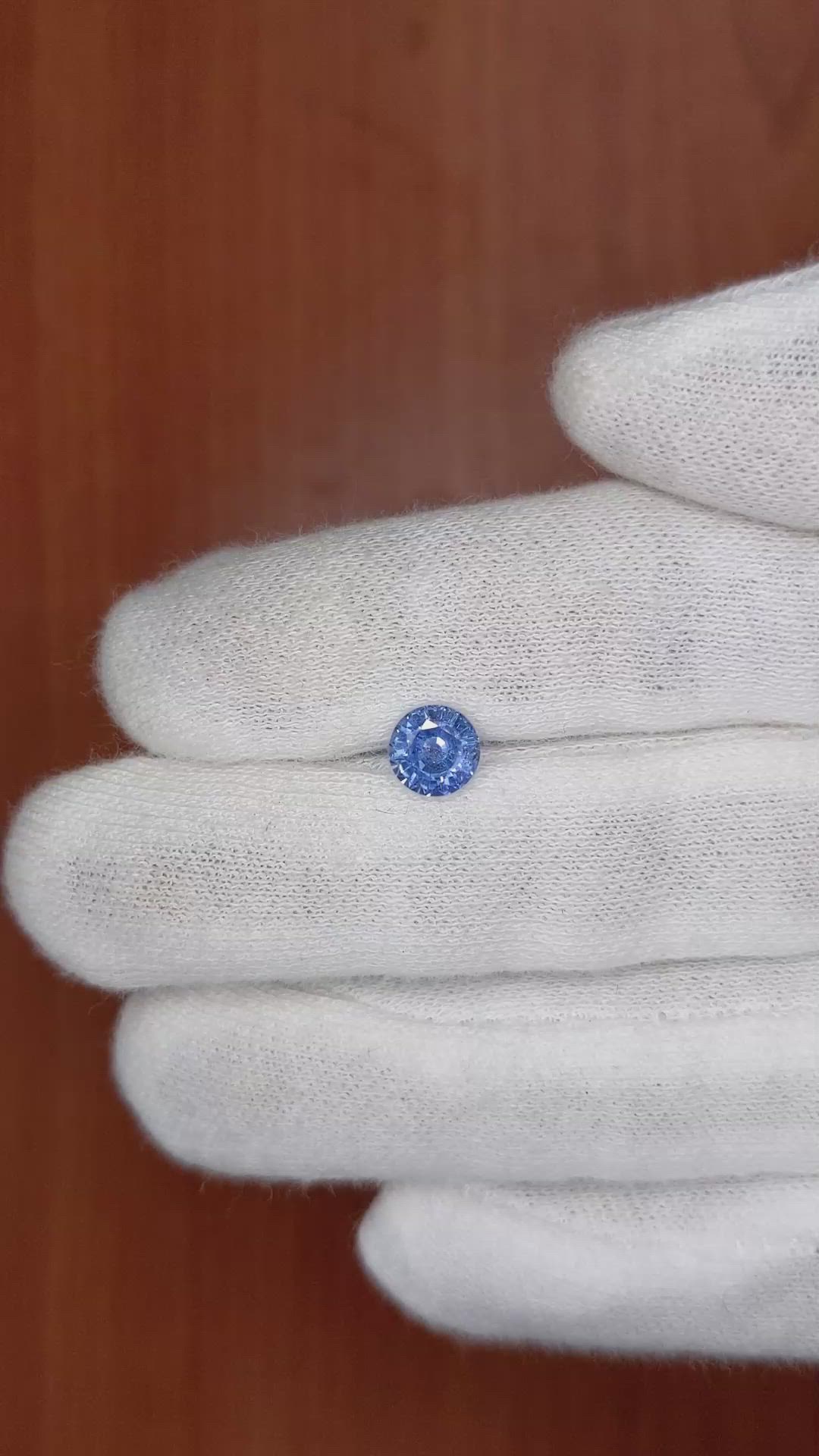1.24 Ct. Blue Sapphire from Ceylon (Sri Lanka) Size Video