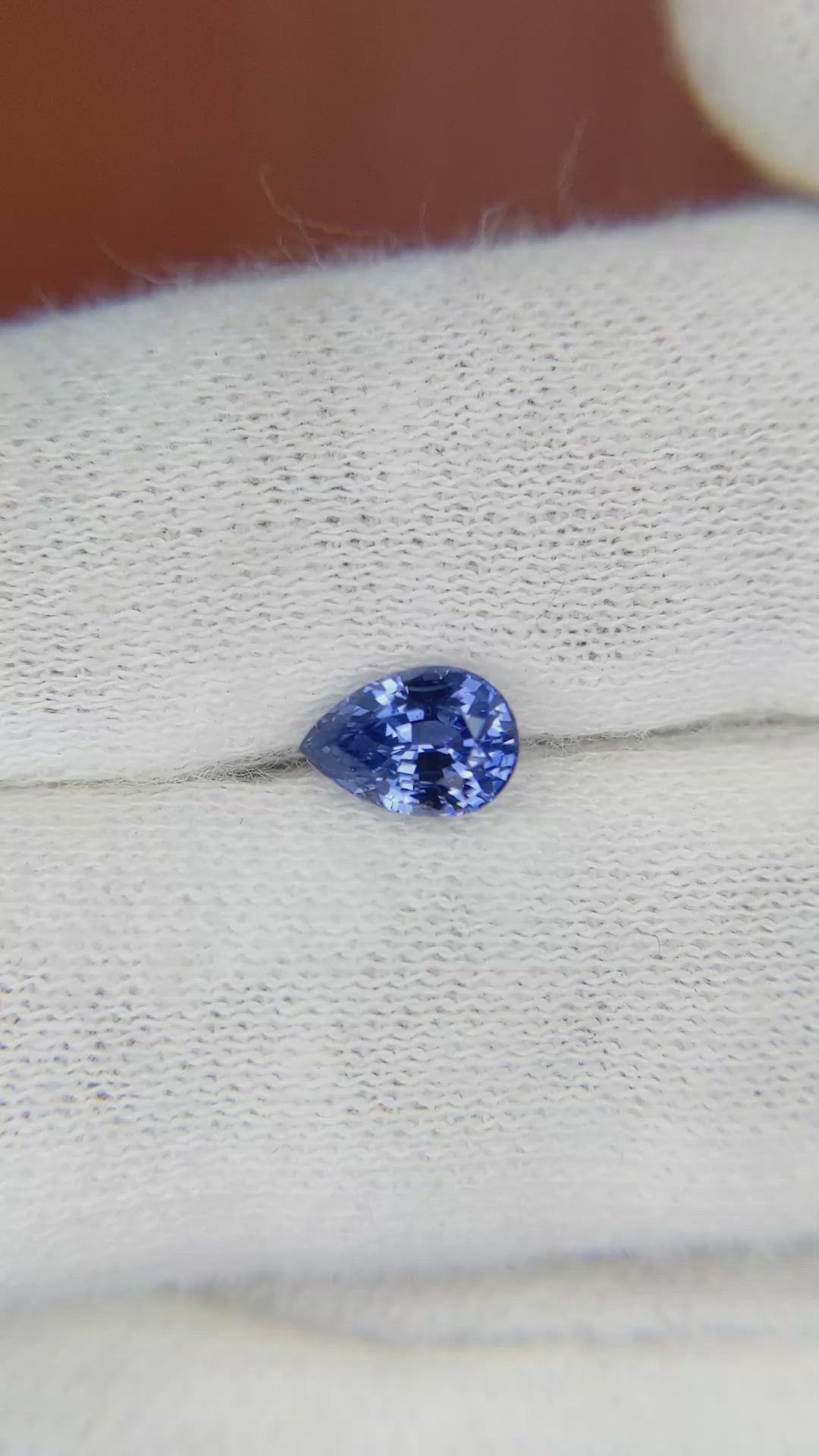 0.95 Ct. Blue Sapphire from Ceylon (Sri Lanka) Size Video