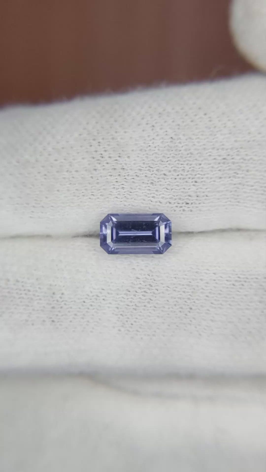 1.51 Ct. Blue Sapphire from Ceylon (Sri Lanka) Size Video
