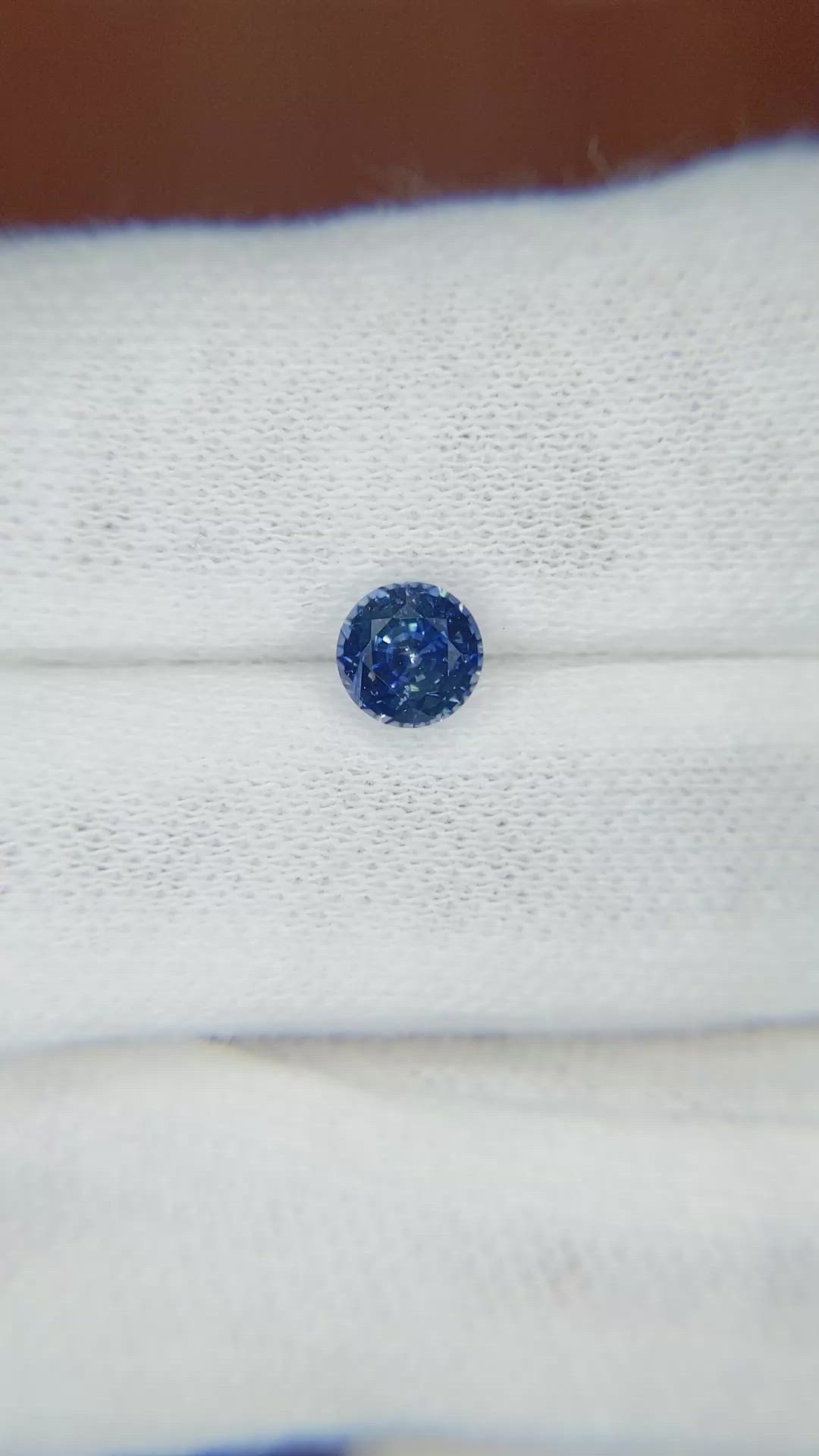 1.16 Ct. Blue Sapphire from Ceylon (Sri Lanka) Size Video