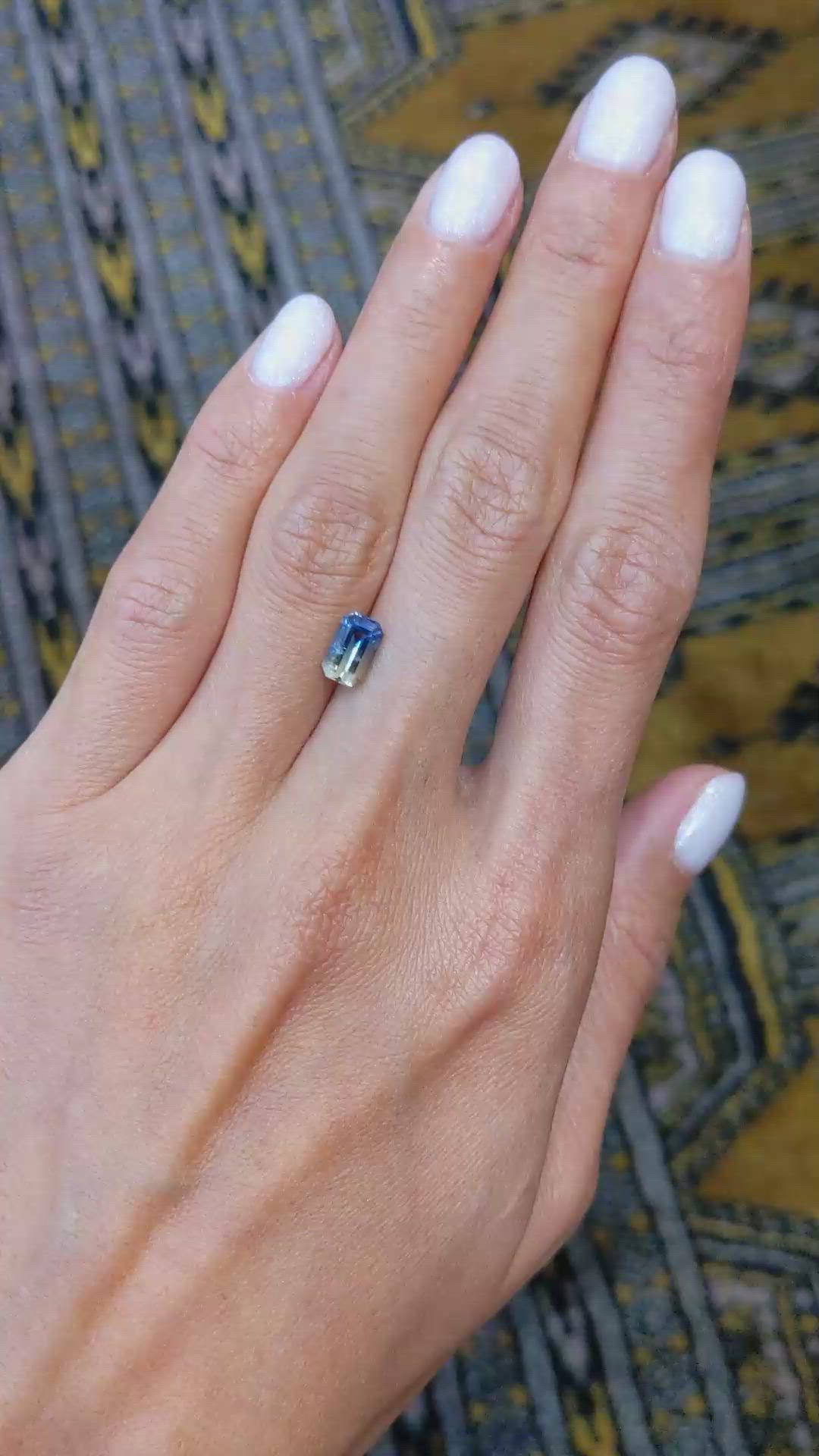 1.52 Ct. Bi Color Sapphire from Ceylon (Sri Lanka) Size Video