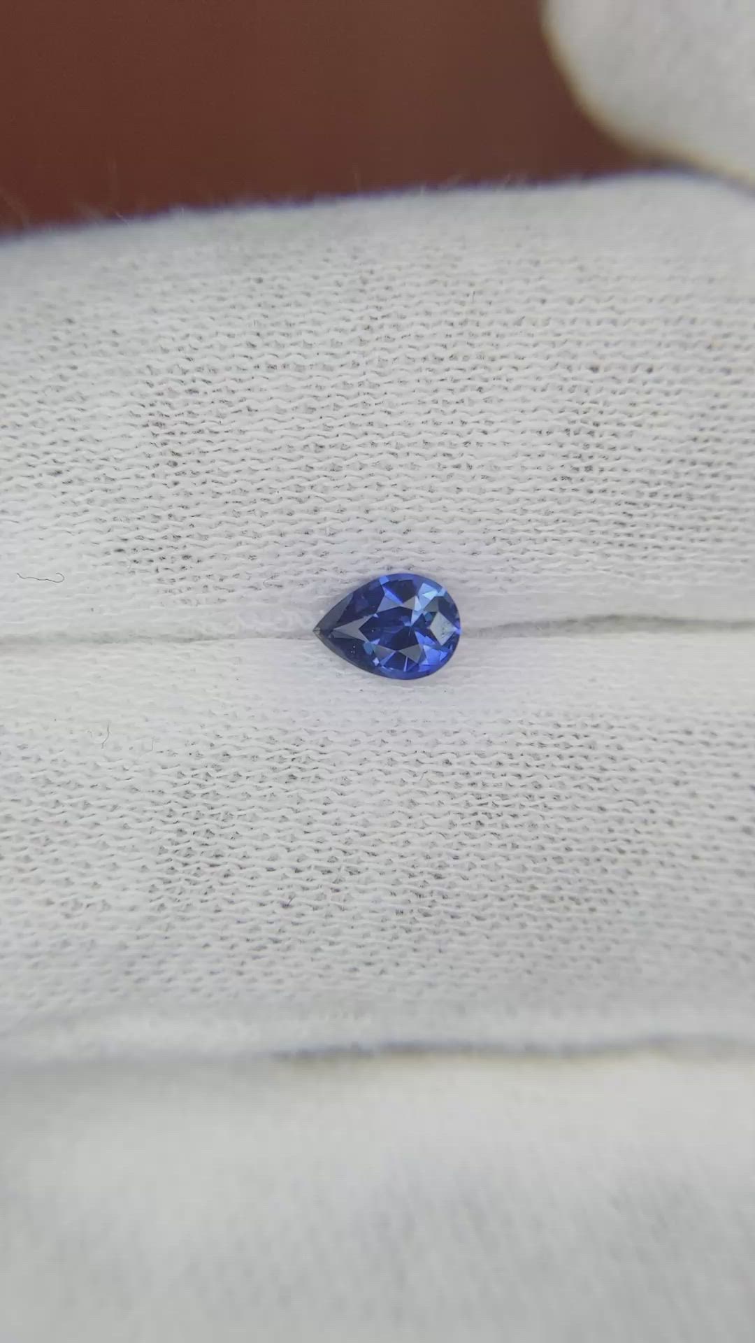 0.46 Ct. Blue Sapphire from Ceylon (Sri Lanka) Size Video