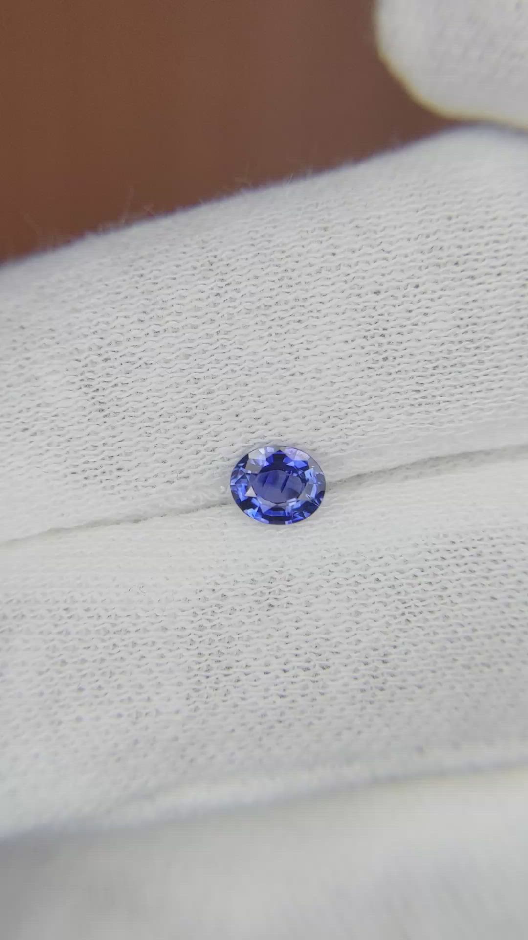 0.46 Ct. Blue Sapphire from Ceylon (Sri Lanka) Size Video