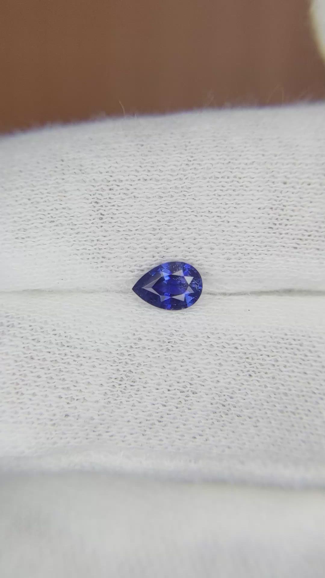 0.52 Ct. Blue Sapphire from Ceylon (Sri Lanka) Size Video