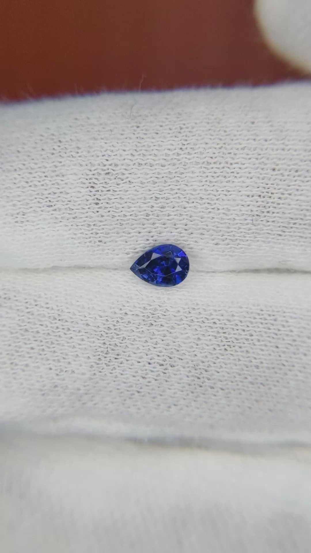 0.54 Ct. Blue Sapphire from Ceylon (Sri Lanka) Size Video