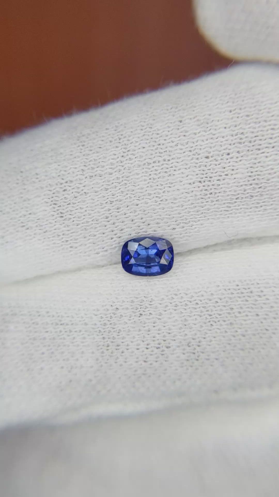 0.60 Ct. Blue Sapphire from Ceylon (Sri Lanka) Size Video