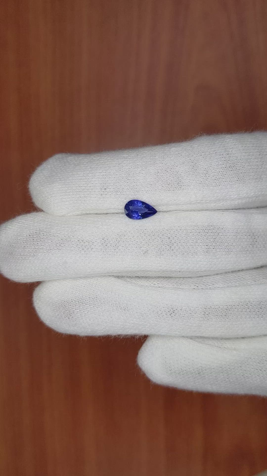 0.82 Ct. Blue Sapphire from Ceylon (Sri Lanka) Size Video