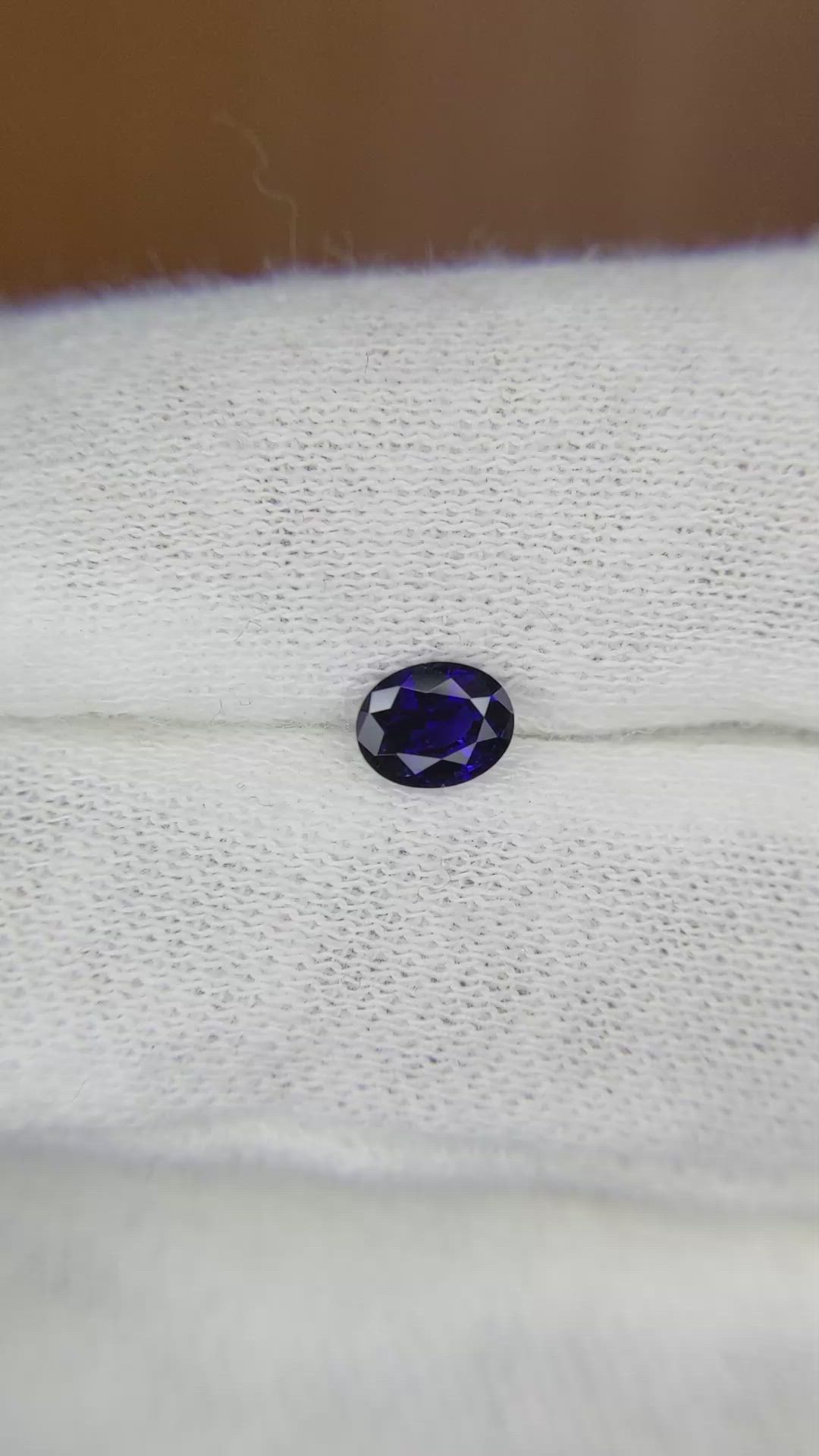 0.58 Ct. Blue Sapphire from Ceylon (Sri Lanka) Size Video