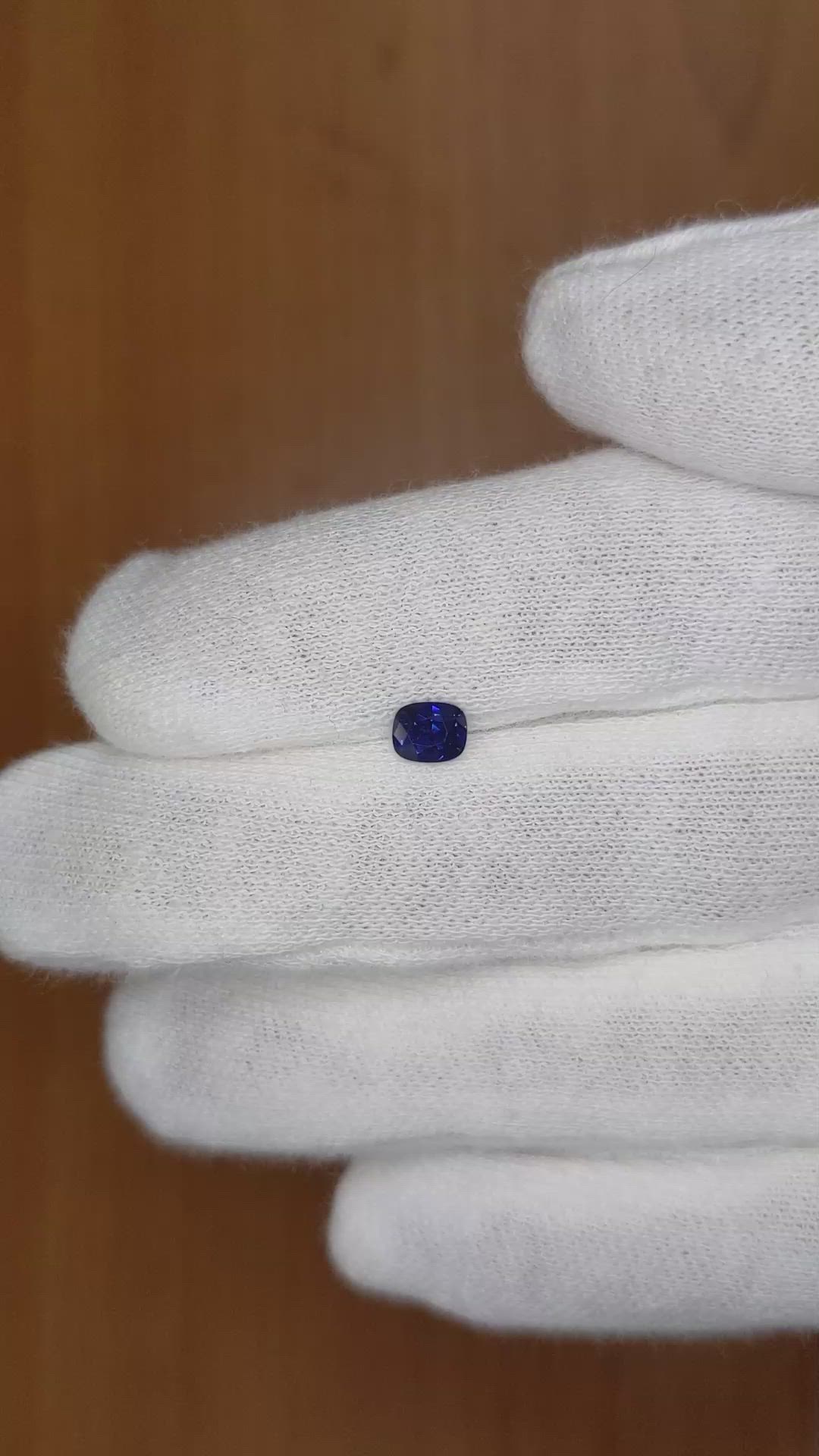 0.59 Ct. Blue Sapphire from Ceylon (Sri Lanka) Size Video