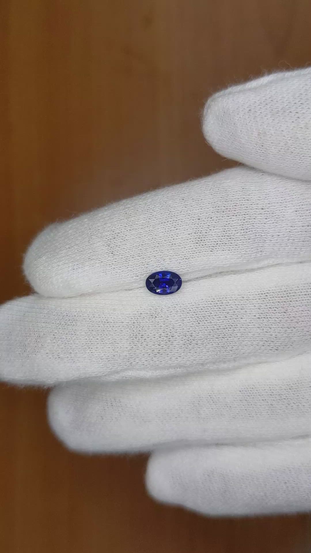 0.60 Ct. Blue Sapphire from Ceylon (Sri Lanka) Size Video