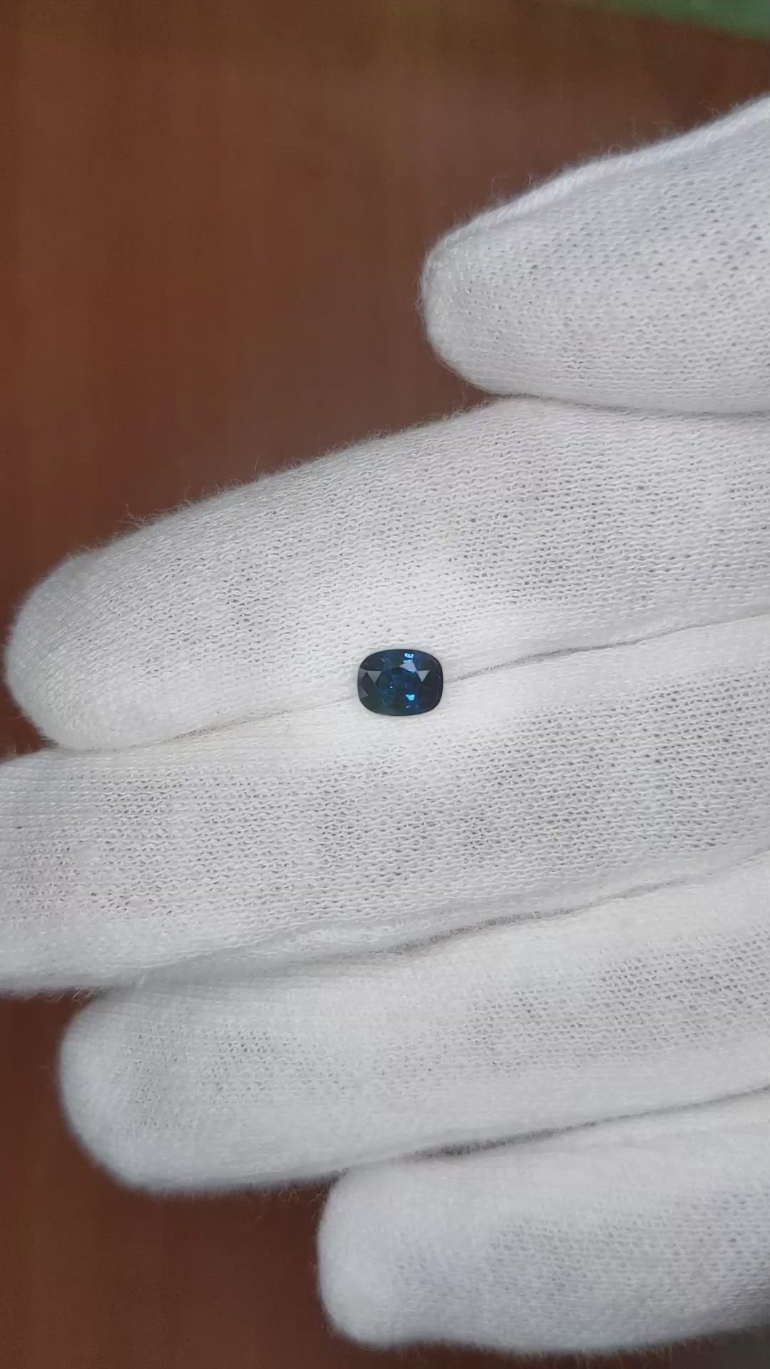 0.63 Ct. Blue Sapphire from Ceylon (Sri Lanka) Size Video