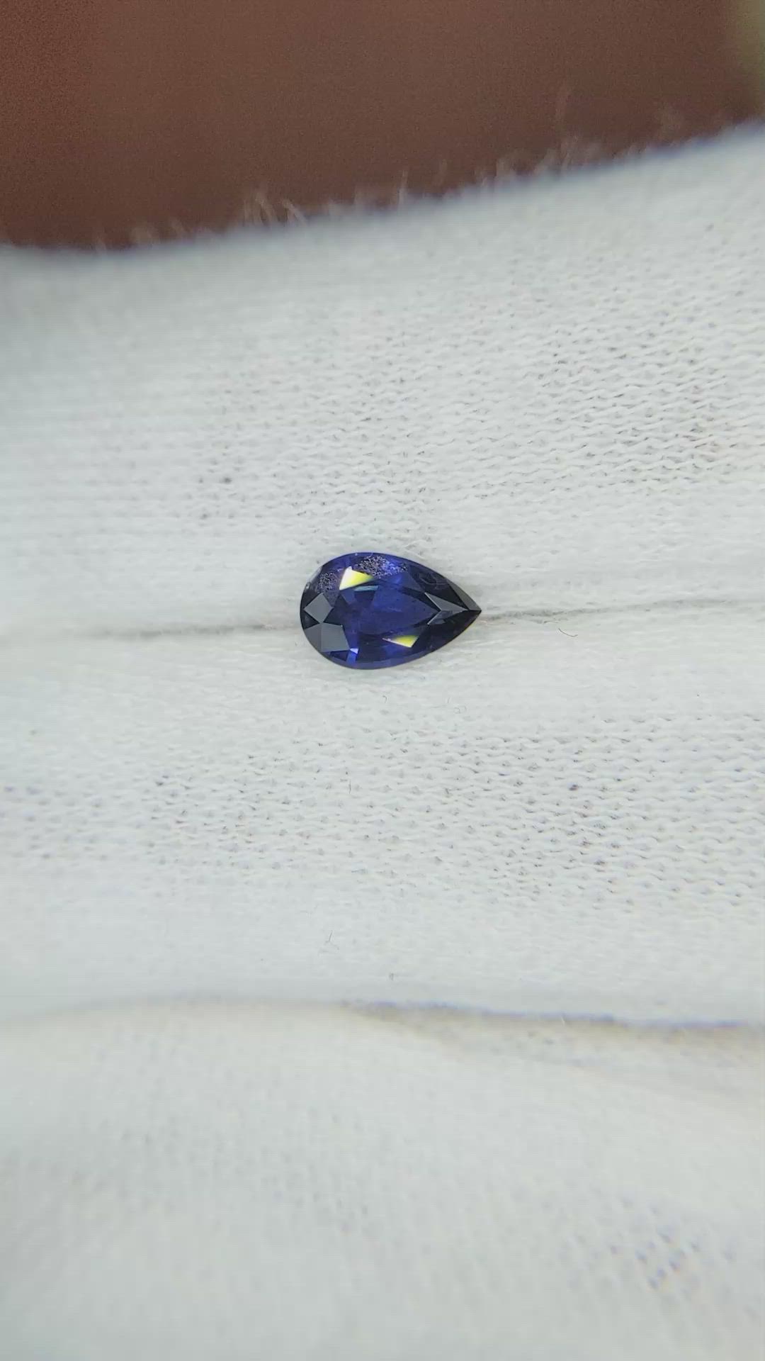 0.70 Ct. Blue Sapphire from Ceylon (Sri Lanka) Size Video