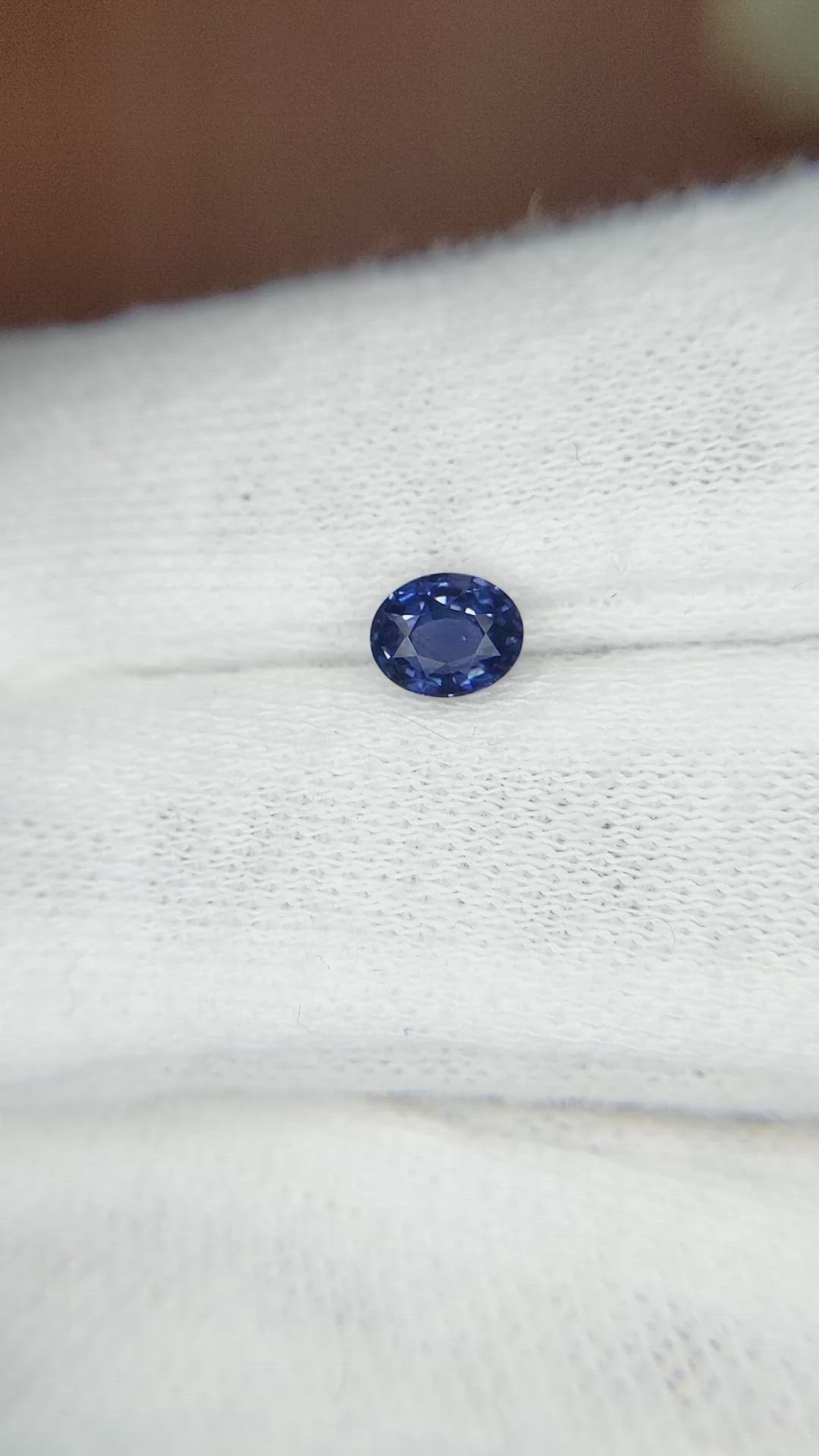 0.78 Ct. Blue Sapphire from Ceylon (Sri Lanka) Size Video