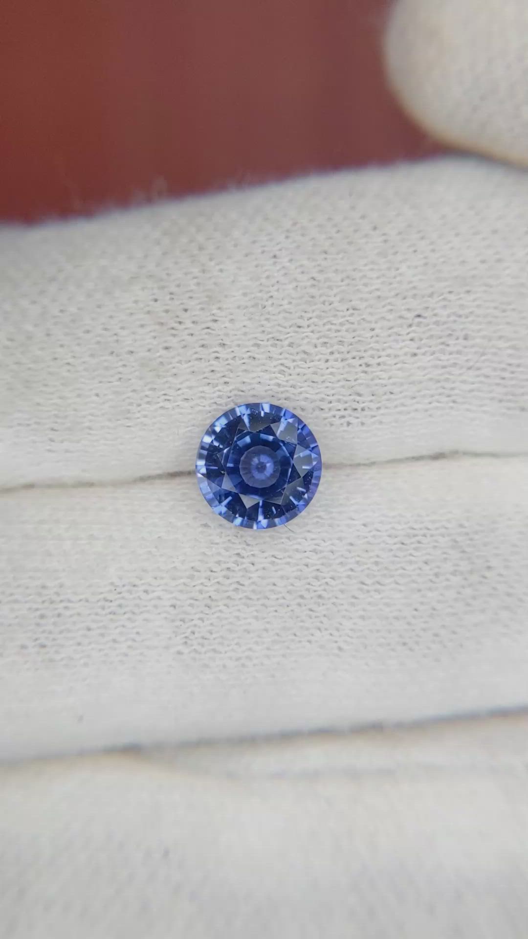 1.58 Ct. Blue Sapphire from Ceylon (Sri Lanka) Size Video