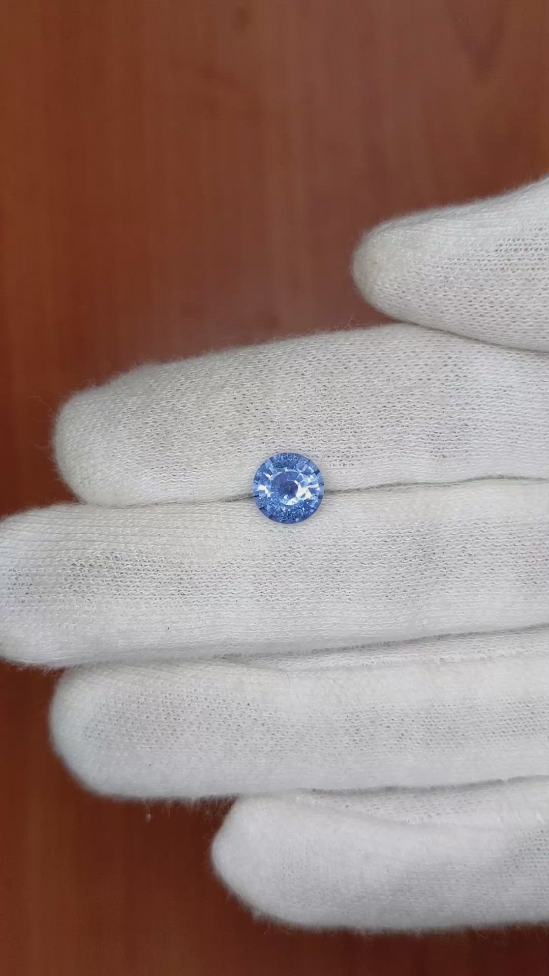 1.52 Ct. Blue Sapphire from Ceylon (Sri Lanka) Size Video
