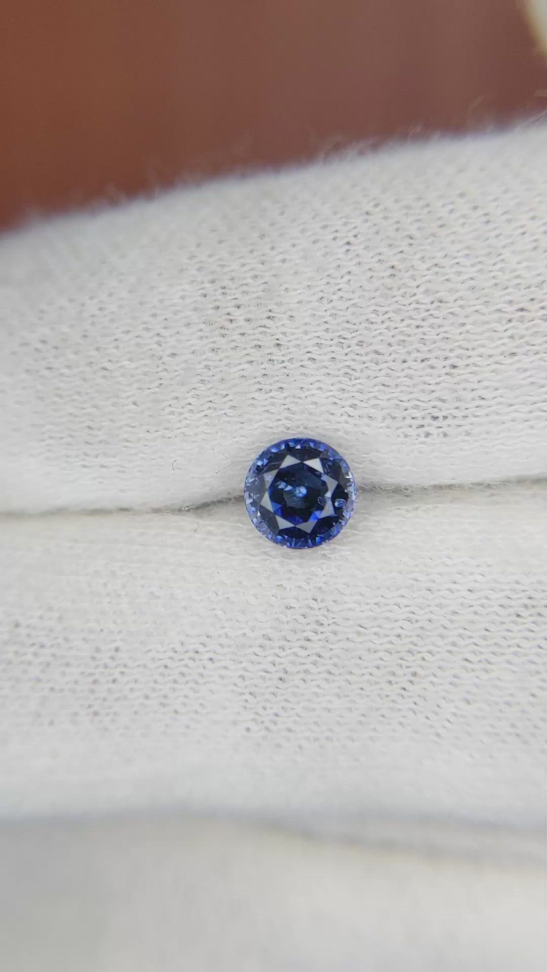 0.97 Ct. Blue Sapphire from Ceylon (Sri Lanka) Size Video