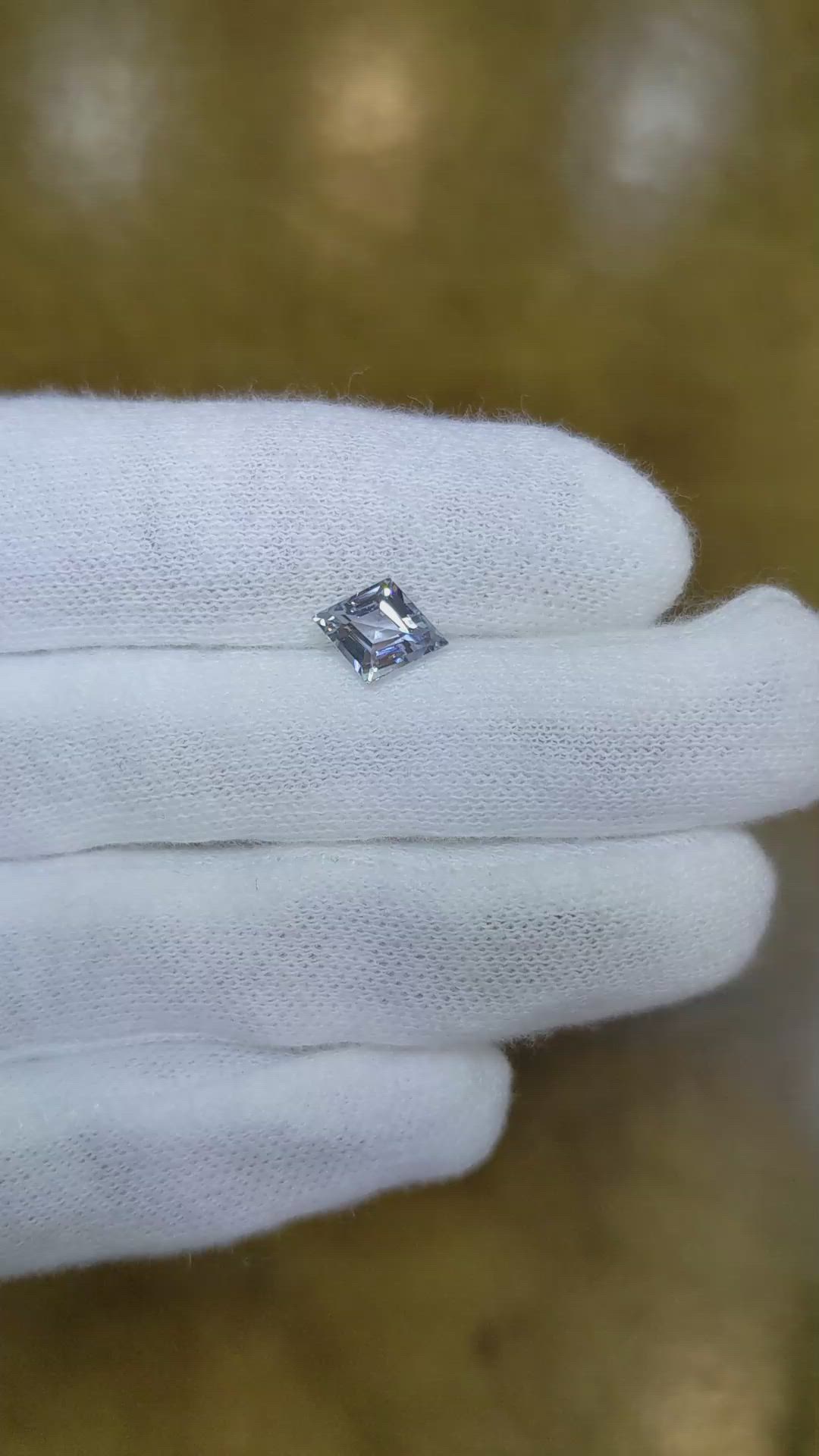 1.52 Ct. Blue Sapphire from Ceylon (Sri Lanka) Size Video
