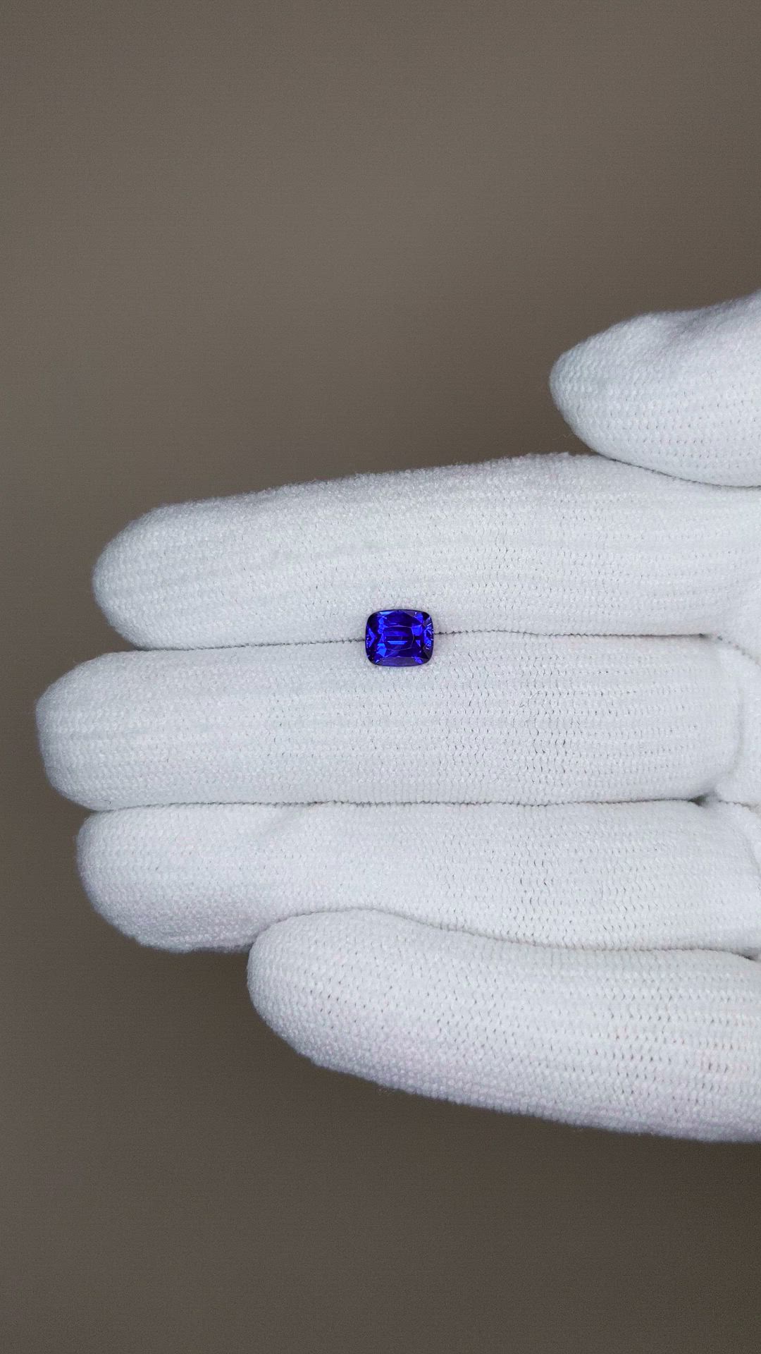 1.11 Ct. Blue Sapphire from Ceylon (Sri Lanka) Size Video