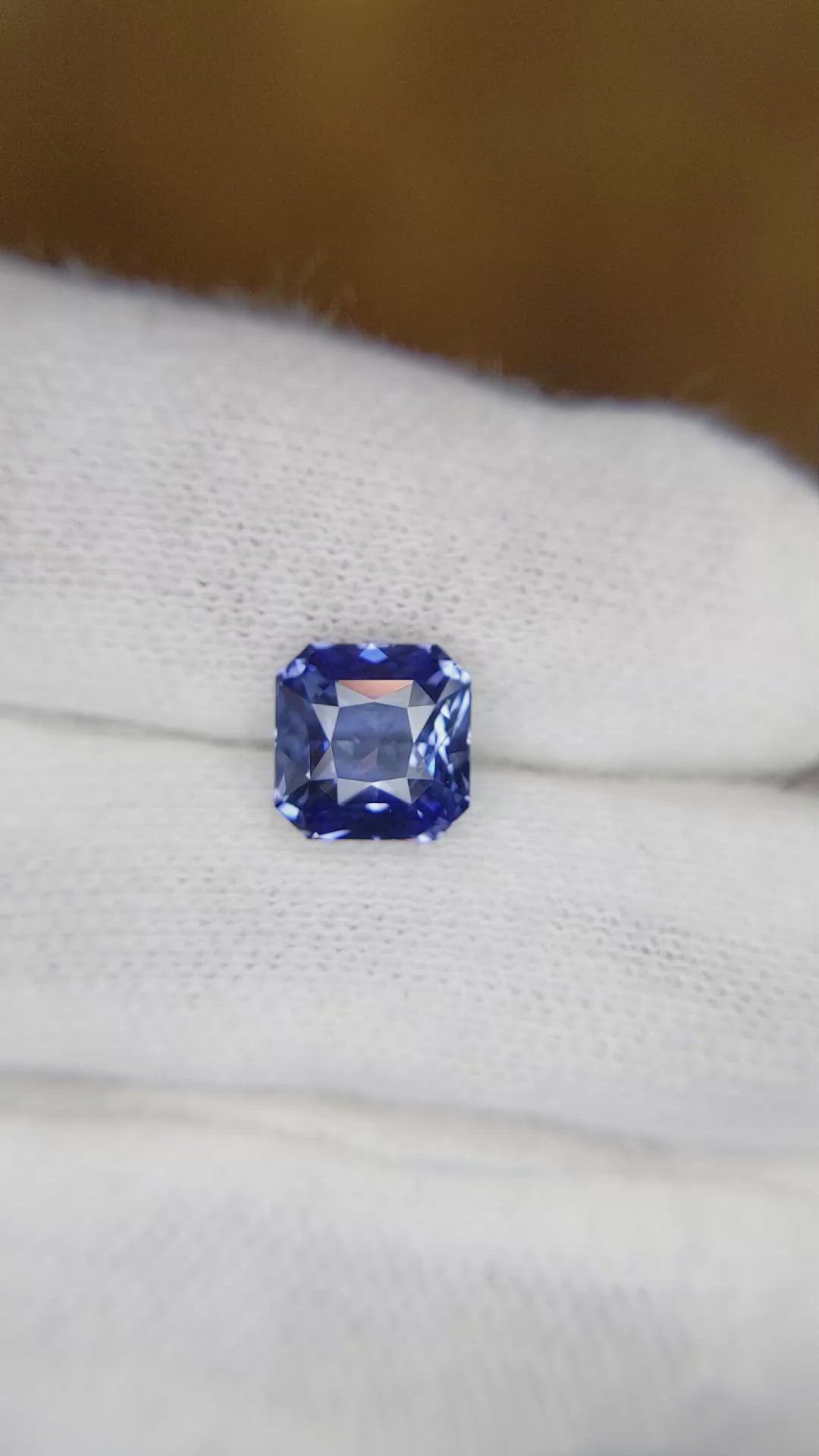 2.58 Ct. Blue Sapphire from Ceylon (Sri Lanka) Size Video