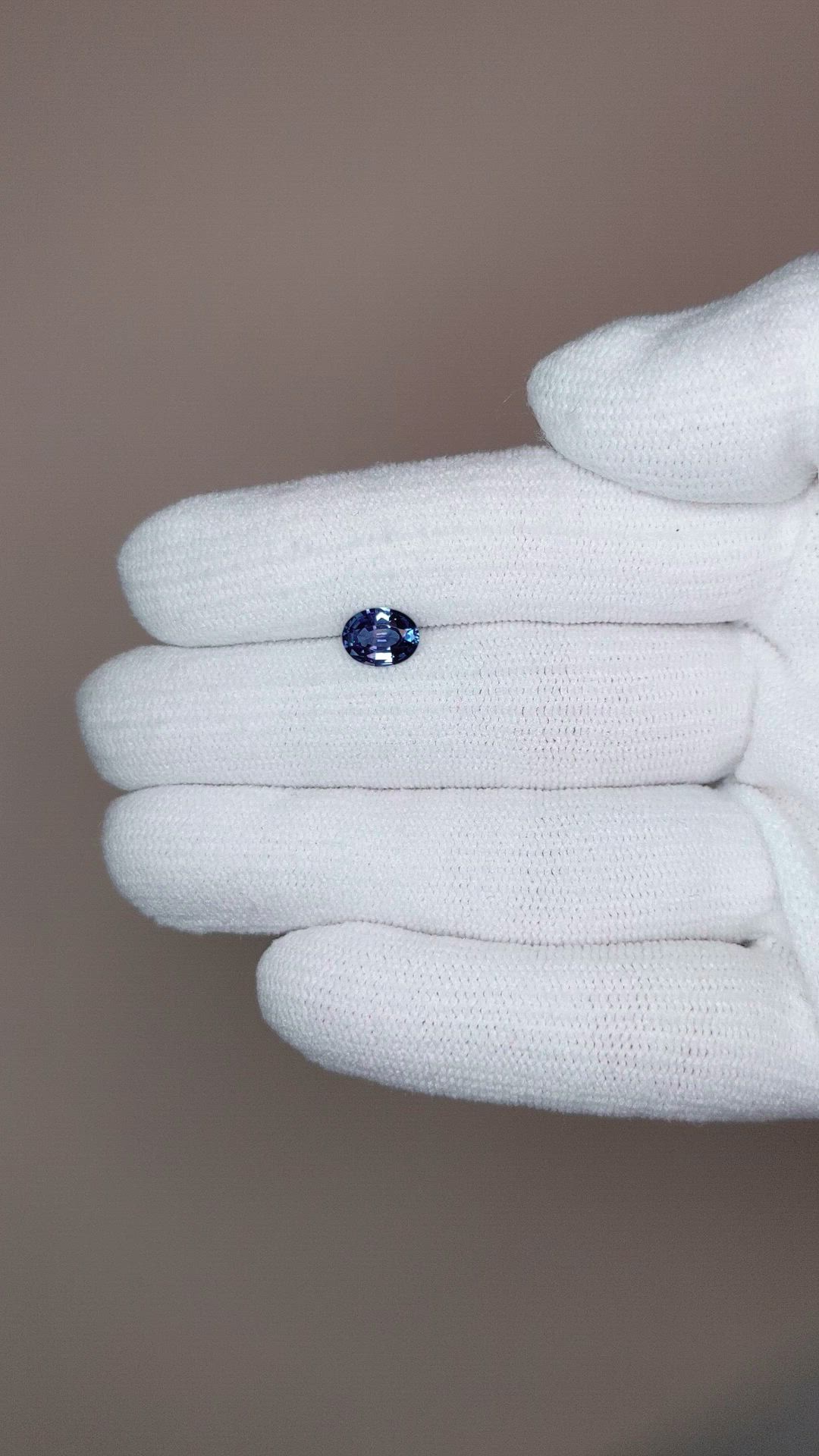 0.95 Ct. Blue Sapphire from Ceylon (Sri Lanka) Size Video
