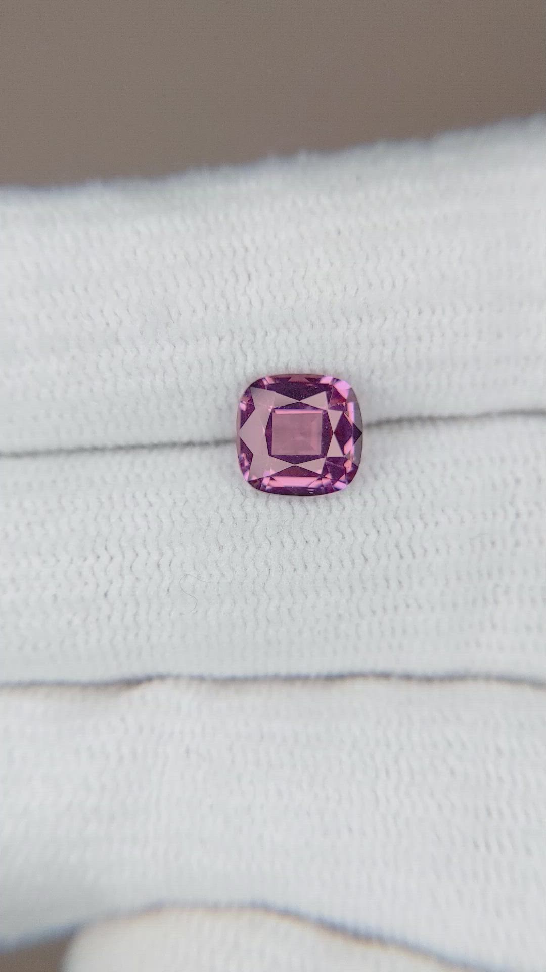 1.50 Ct. Reddish Pink Sapphire from Ceylon (Sri Lanka) Size Video