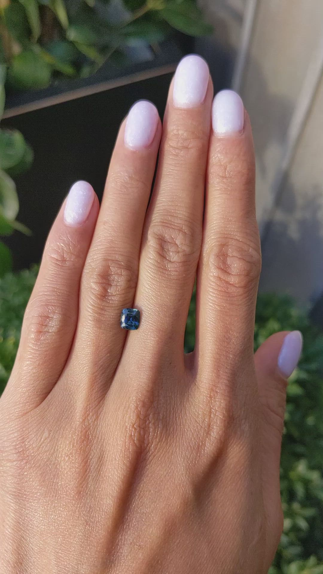 1.00 Ct. Greenish Blue Sapphire from Ceylon (Sri Lanka) Size Video