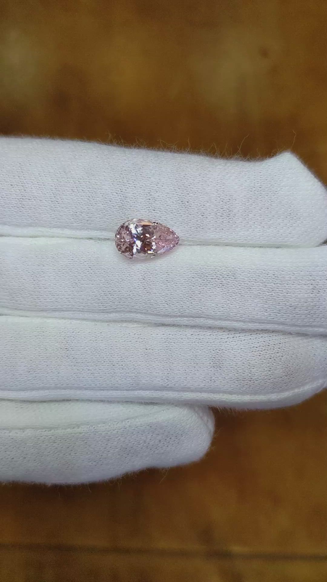 3.29 Ct. Pink Sapphire from Ceylon (Sri Lanka) Size Video