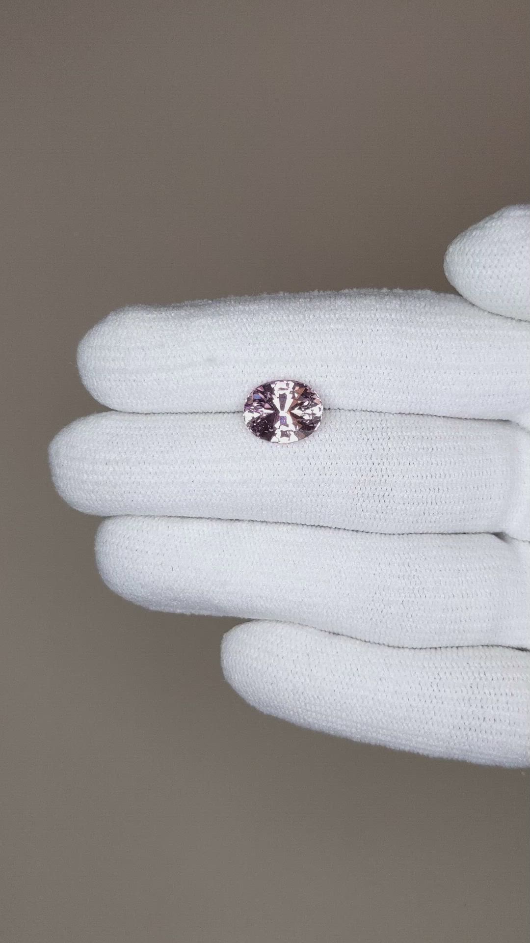 4.04 Ct. Pink Sapphire from Ceylon (Sri Lanka) Size Video