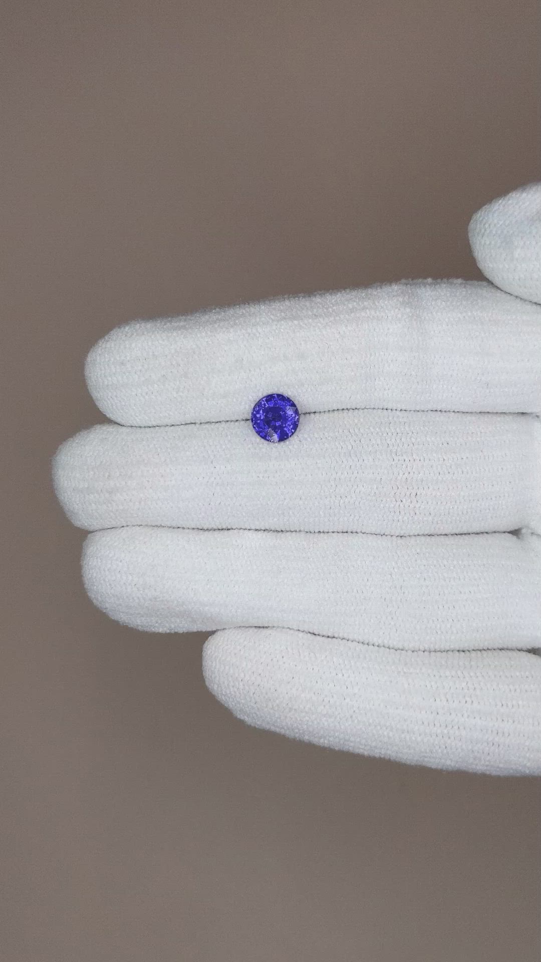 1.15 Ct. Blue Sapphire from Ceylon (Sri Lanka) Size Video