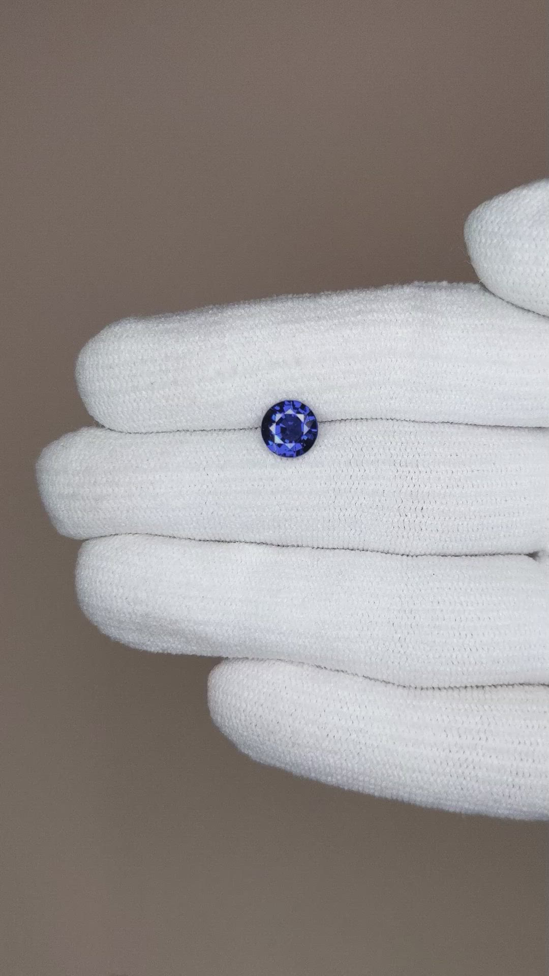 1.25 Ct. Blue Sapphire from Ceylon (Sri Lanka) Size Video