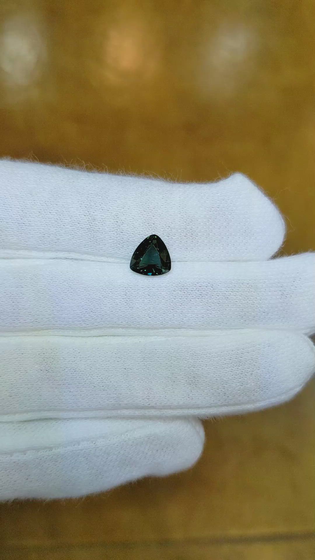 1.56 Ct. Greenish Blue Sapphire from Ceylon (Sri Lanka) Size Video